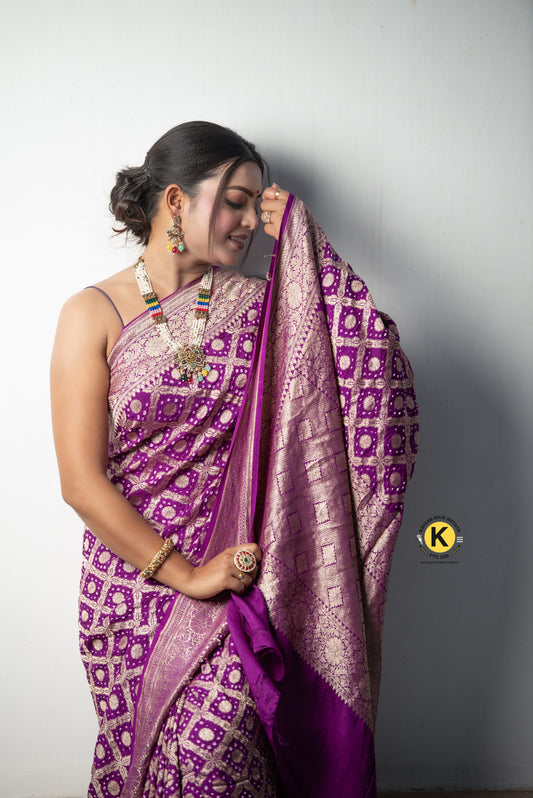 Pure Banarasi Handloom Mashru Bandhej Handwoven Saree