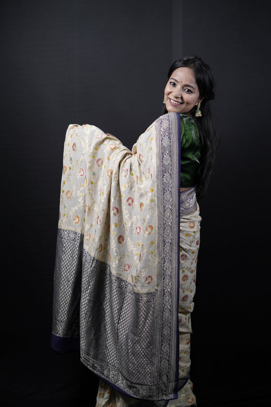 Pure Banarasi Handloom Moonga Georgette Saree