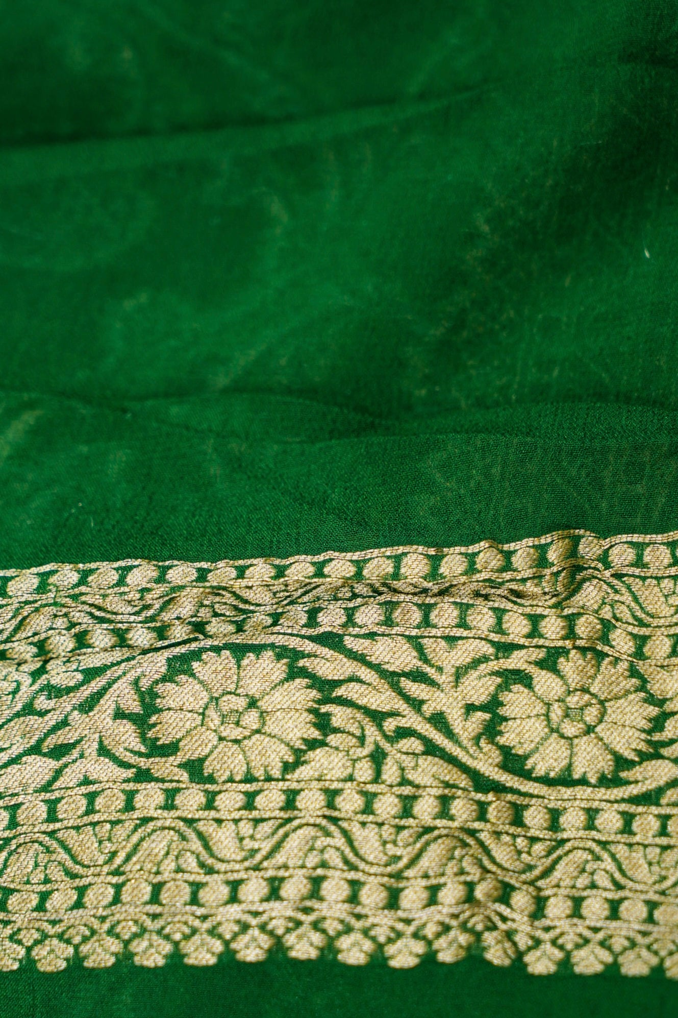 Pure Banarasi Handloom Khaddi Georgette Neemzari Jaal Saree