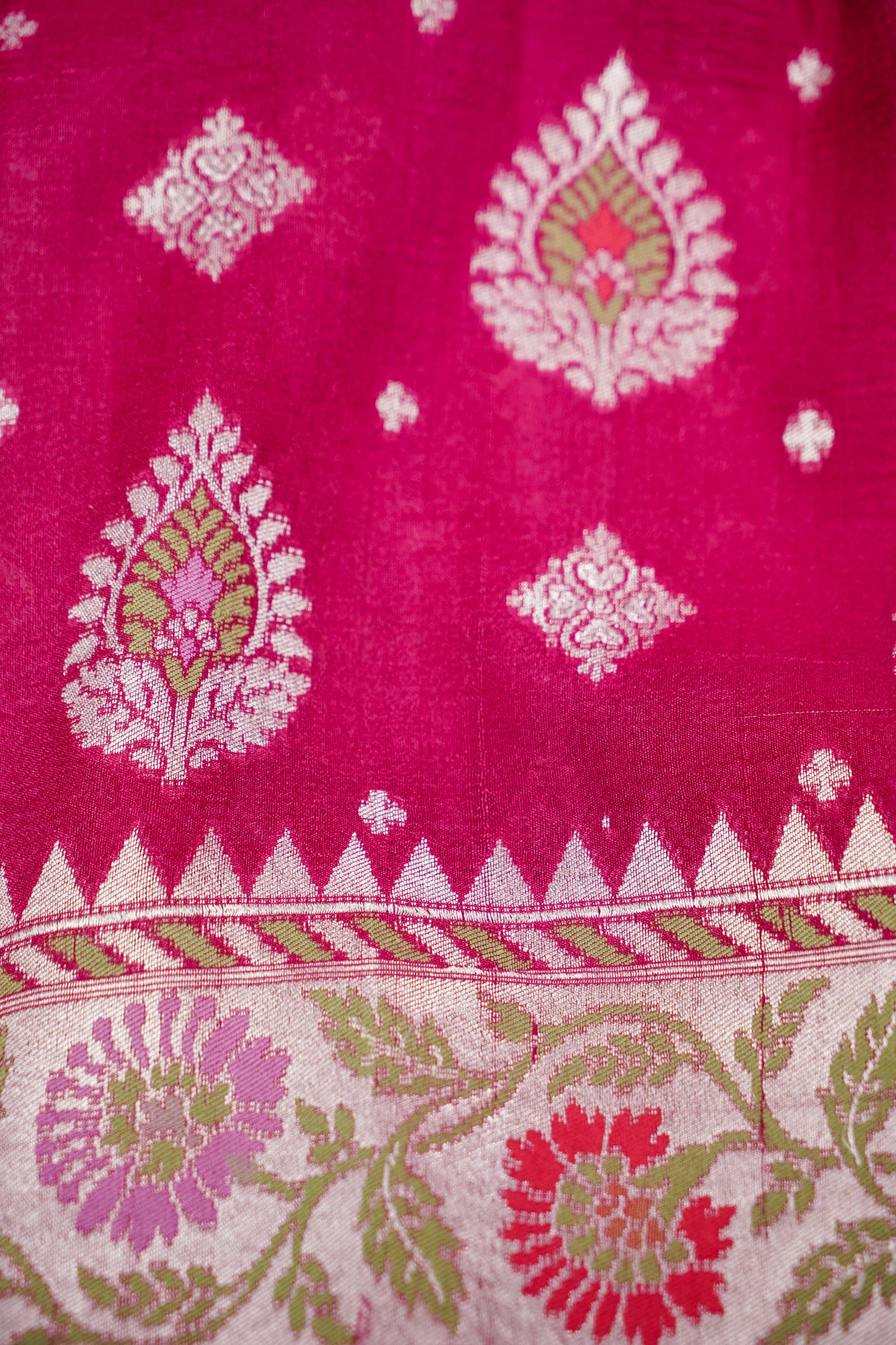 Pure Banarasi Handloom Tussar Georgette Paithani Saree