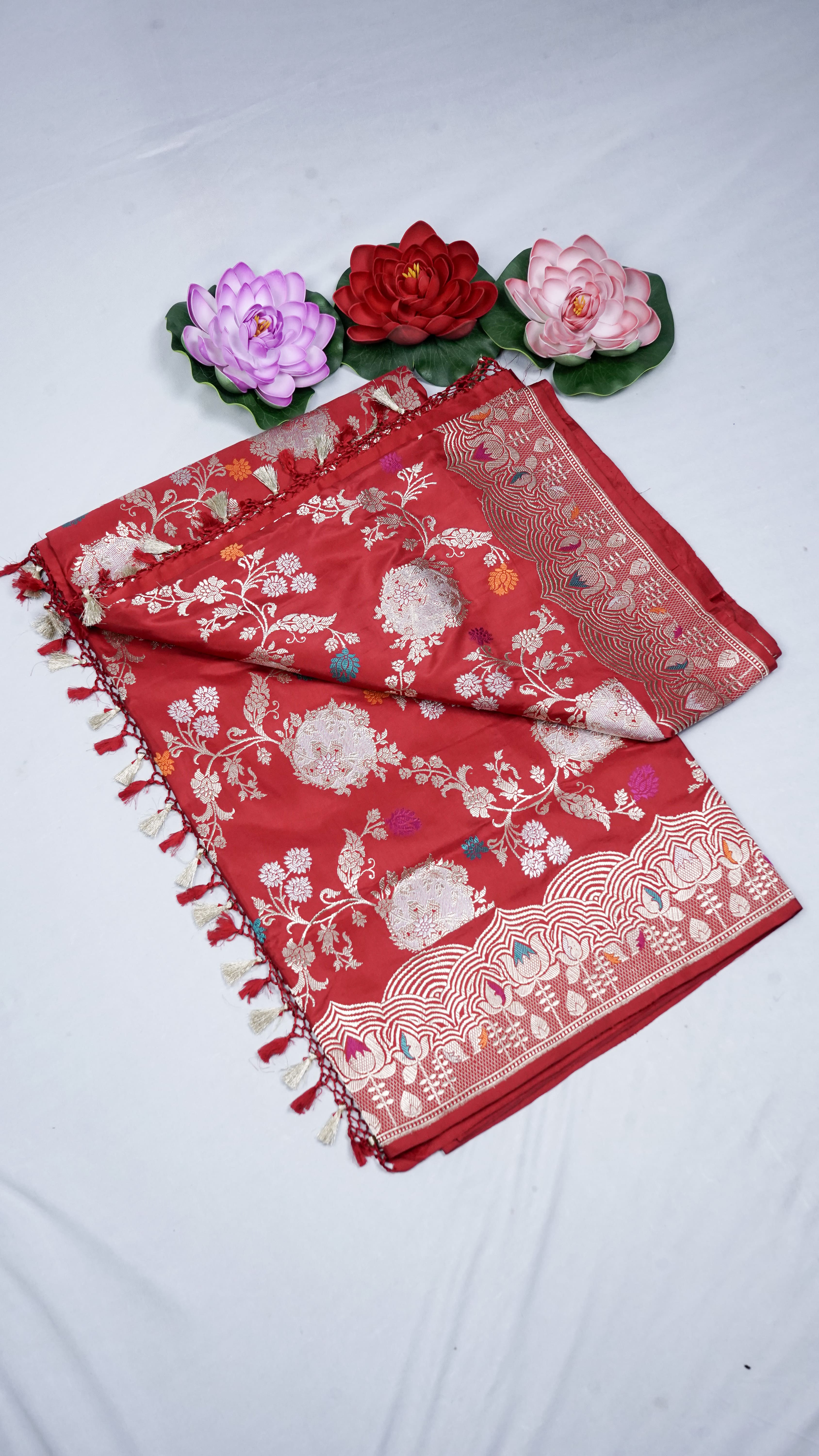 Pure Banarasi Handloom Katan Meenakari Jangla Saree