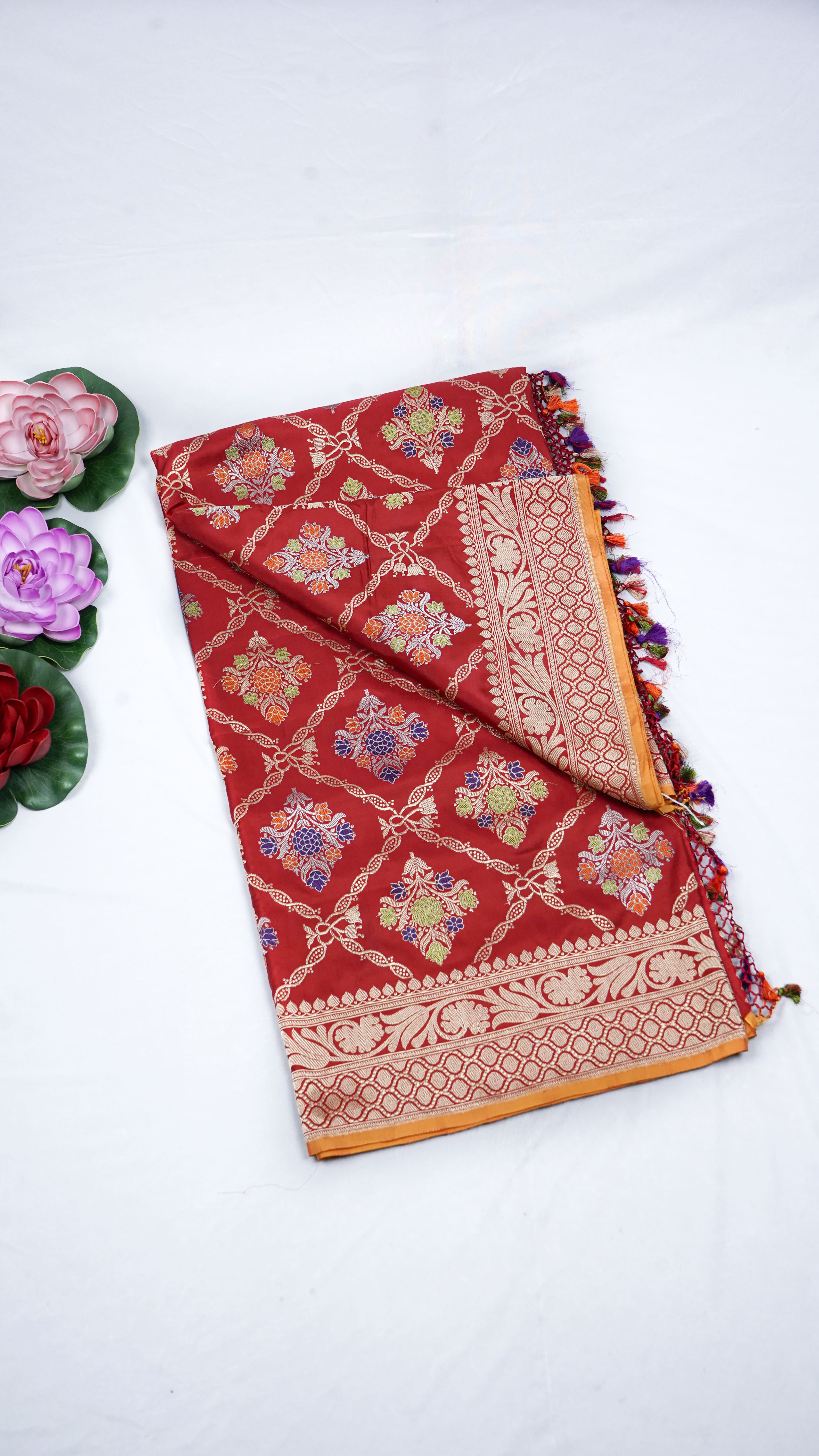 Pure Banarasi Handloom Katan Meenakari Jangla Saree