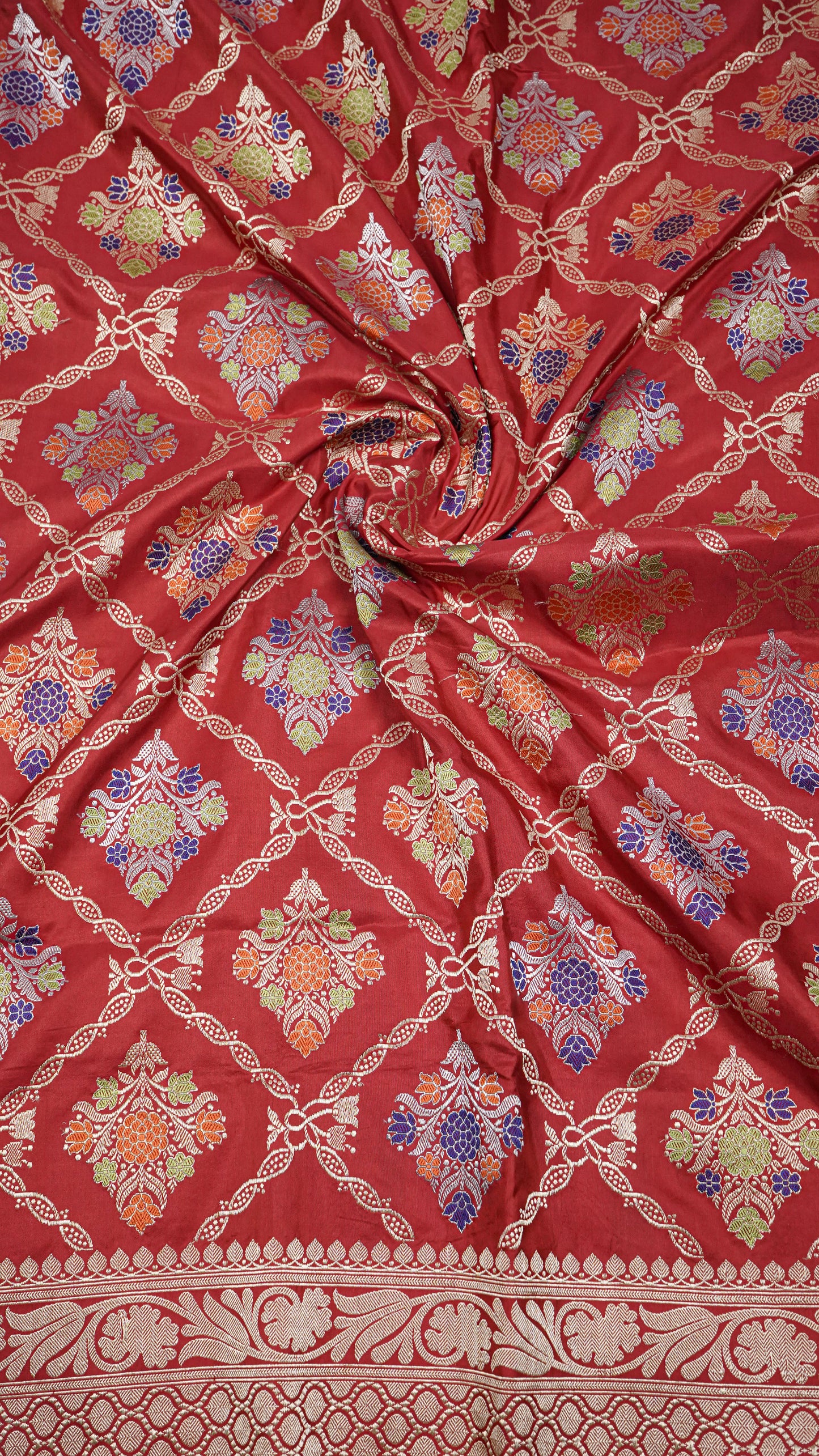 Pure Banarasi Handloom Katan Meenakari Jangla Saree
