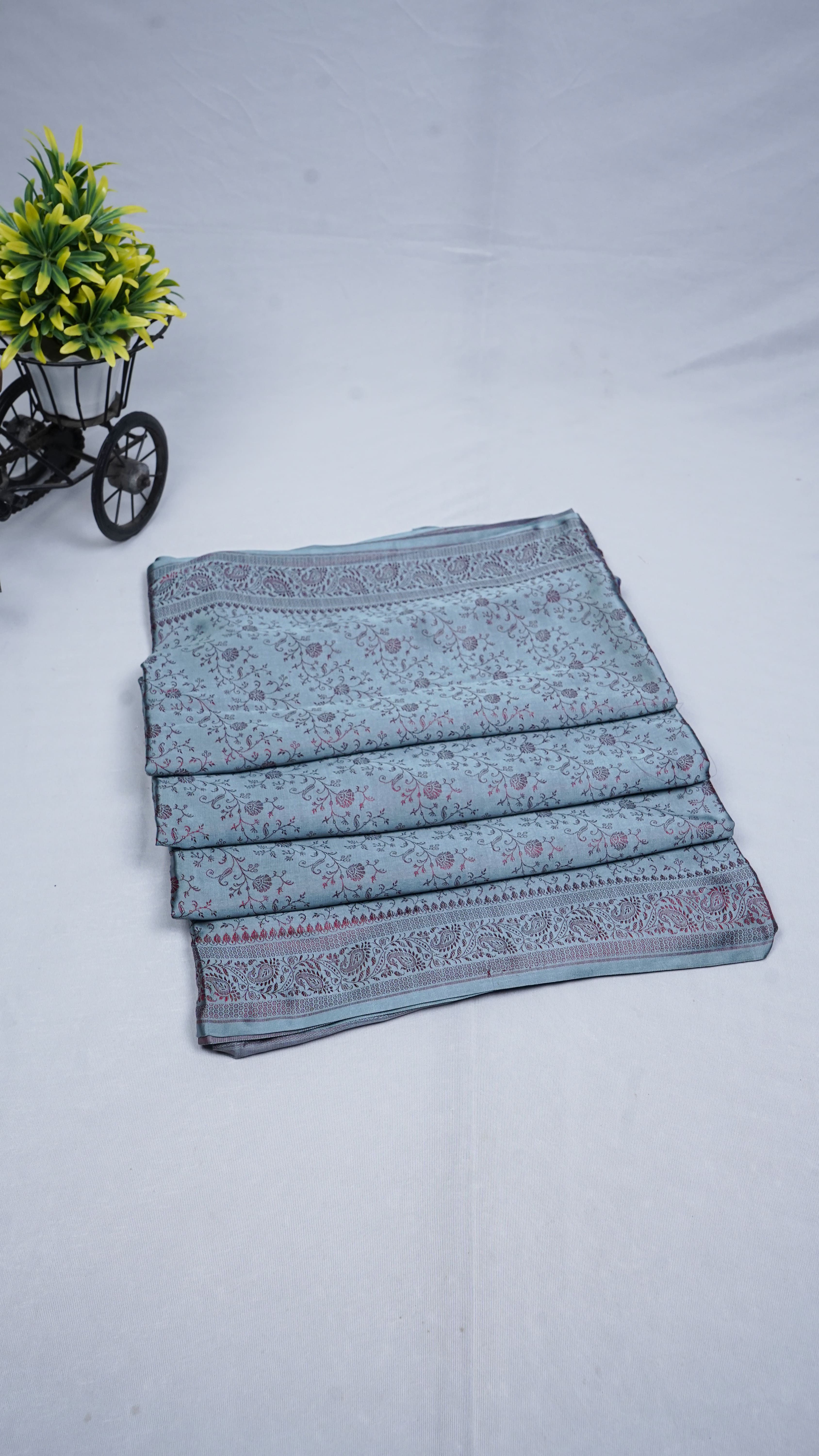 Pure Banarasi Handloom Katan Pashmina Saree