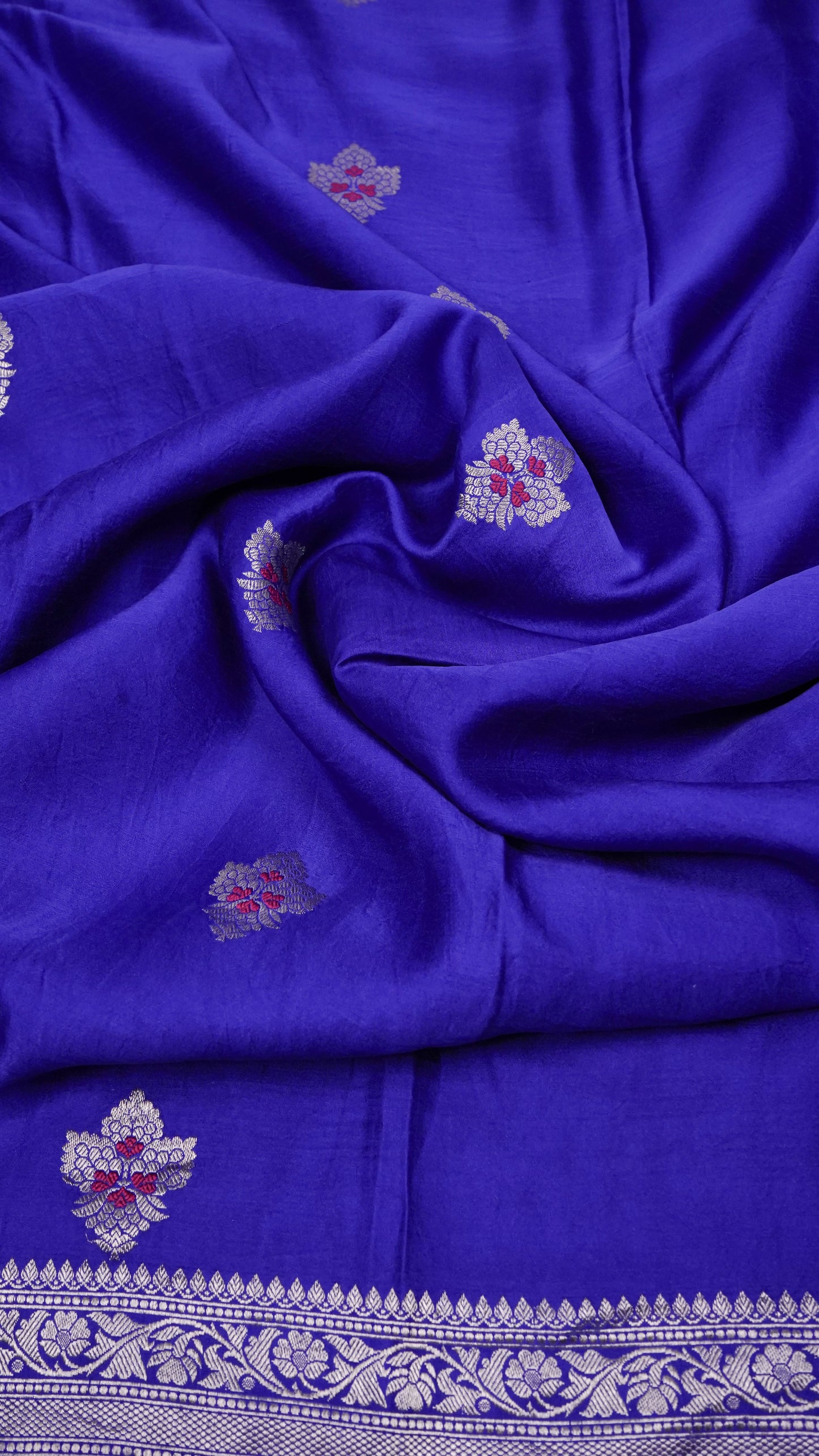 Pure Banarasi Handloom Katan Mashru Kadhwa Boota Saree