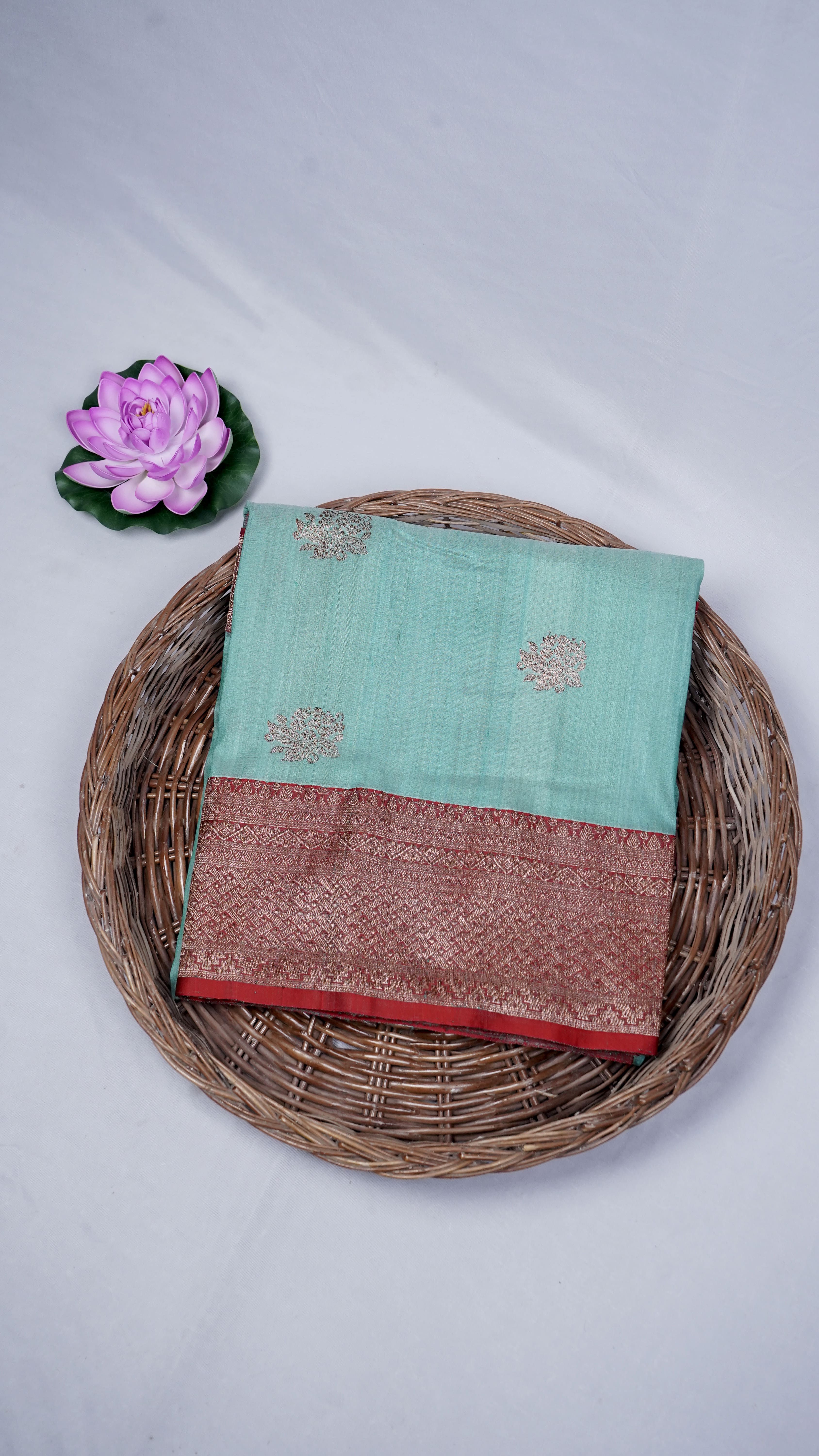 Pure Banarasi Handloom Katan Tussar Boota Saree