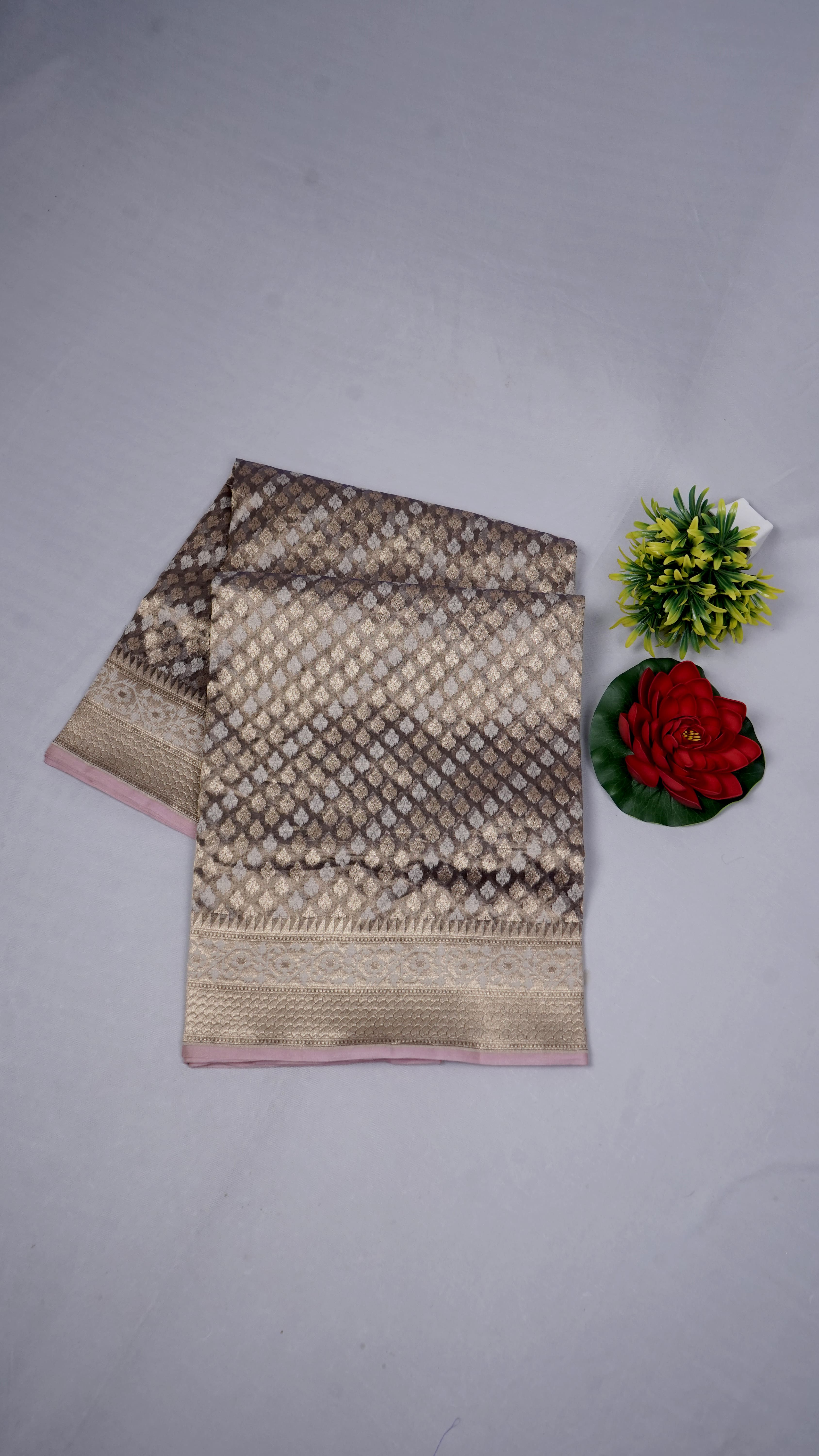 Pure Banarasi Handloom Katan Tissue Nilambari Saree