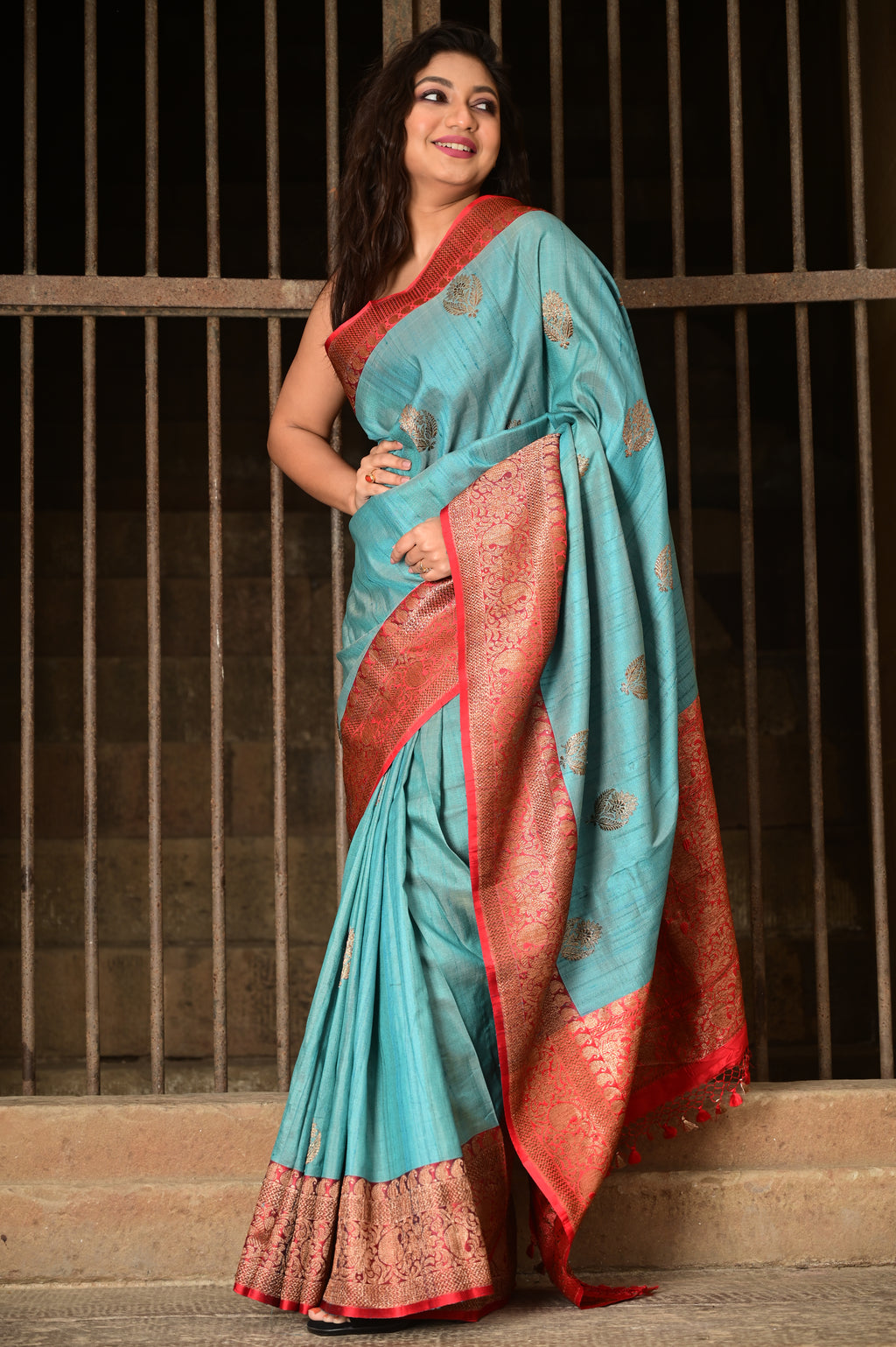 Pure Banarasi Katan  Desi Tasar Kadhuwan Boota Saree