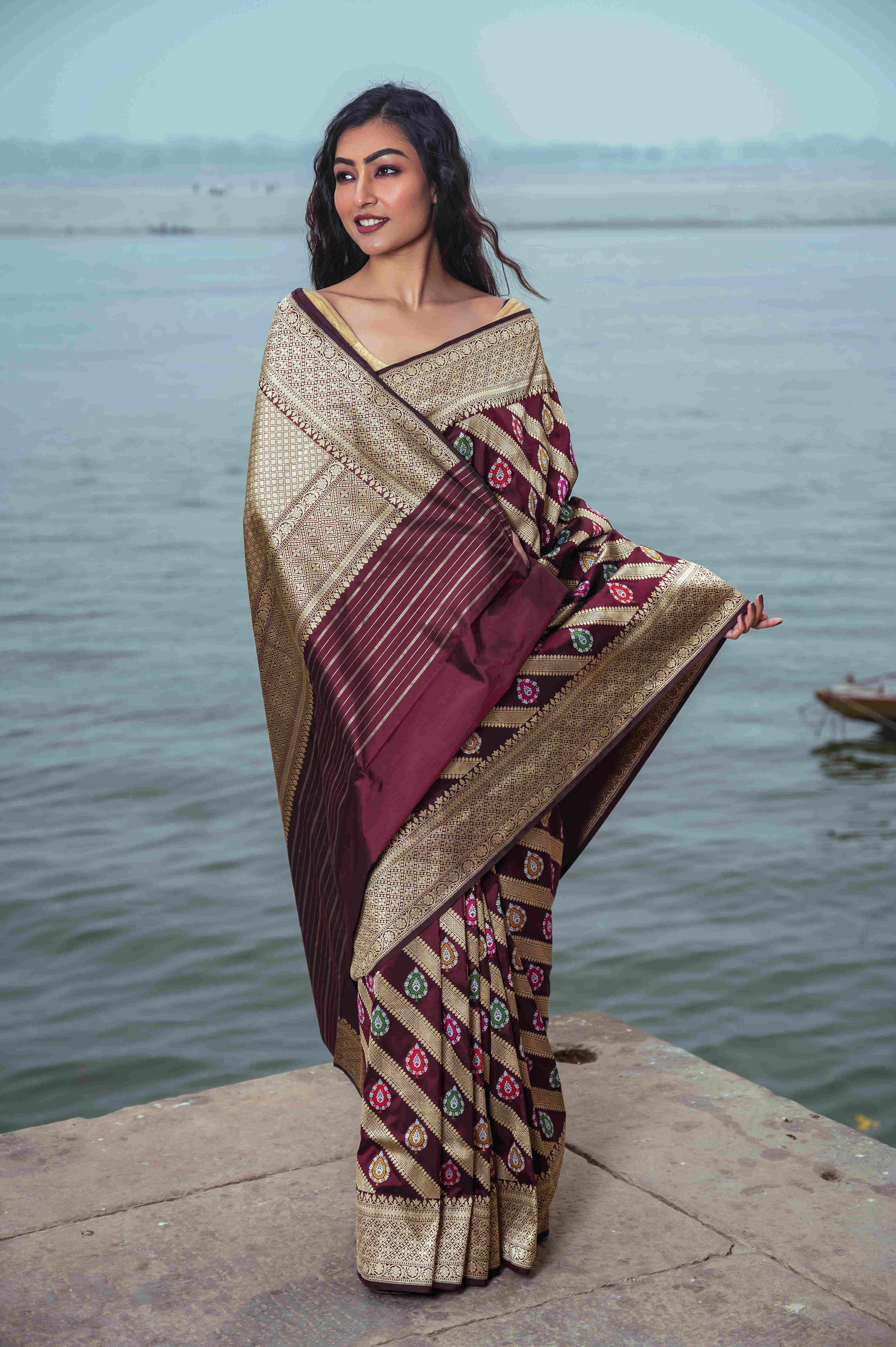Pure Bnarasi Katan Aada Meena Jangla Saree