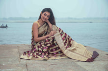 Load image into Gallery viewer, Pure Bnarasi Katan Aada Meena Jangla Saree
