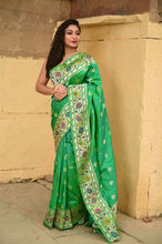 Load image into Gallery viewer, Pure Banarasi Katan Paithini Saree
