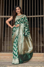 Load image into Gallery viewer, Pure Banarasi Katan Roopa Sona Jangla Saree
