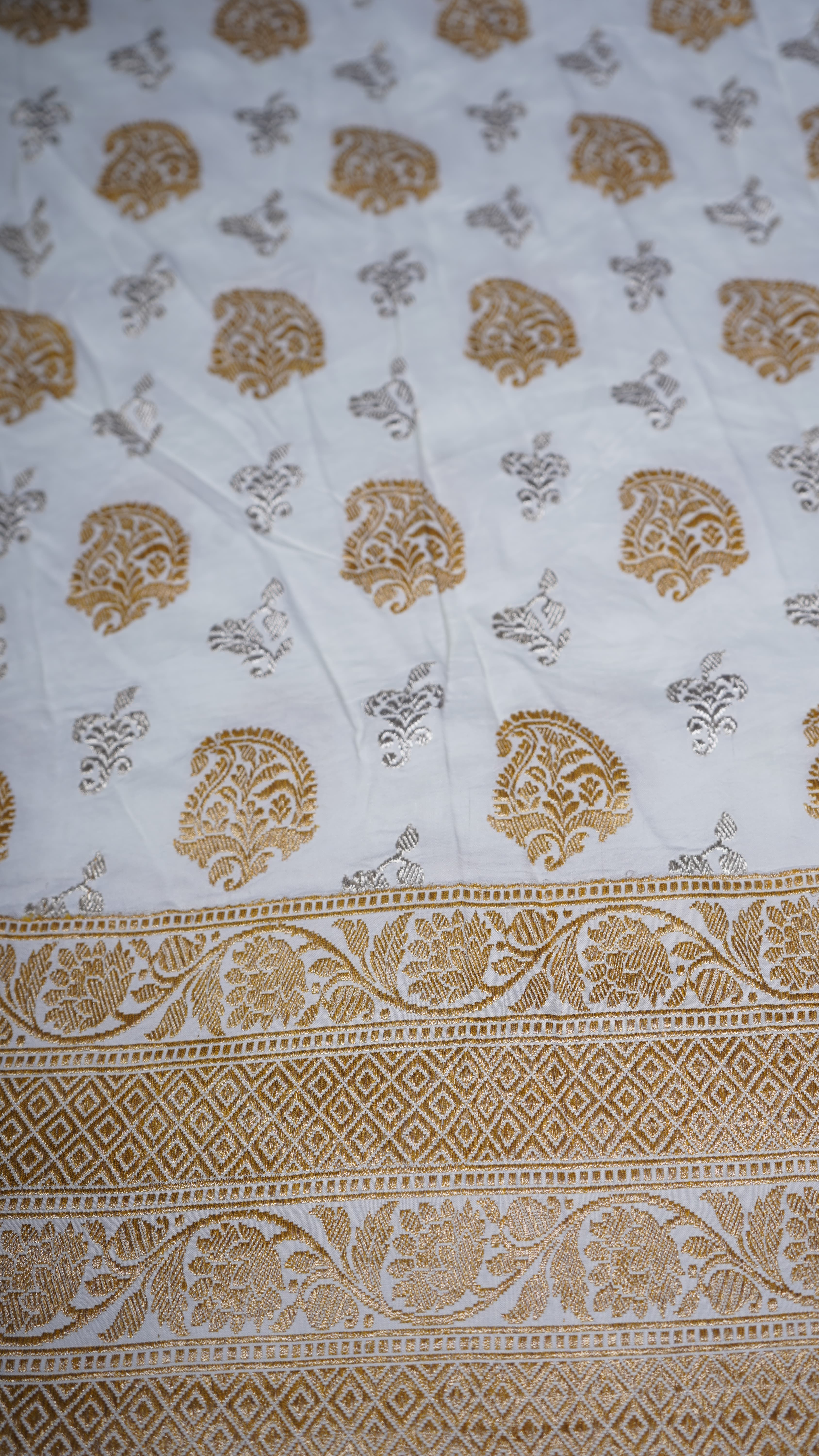 Pure Banarasi Handloom Katan Mashru Real Zari Saree