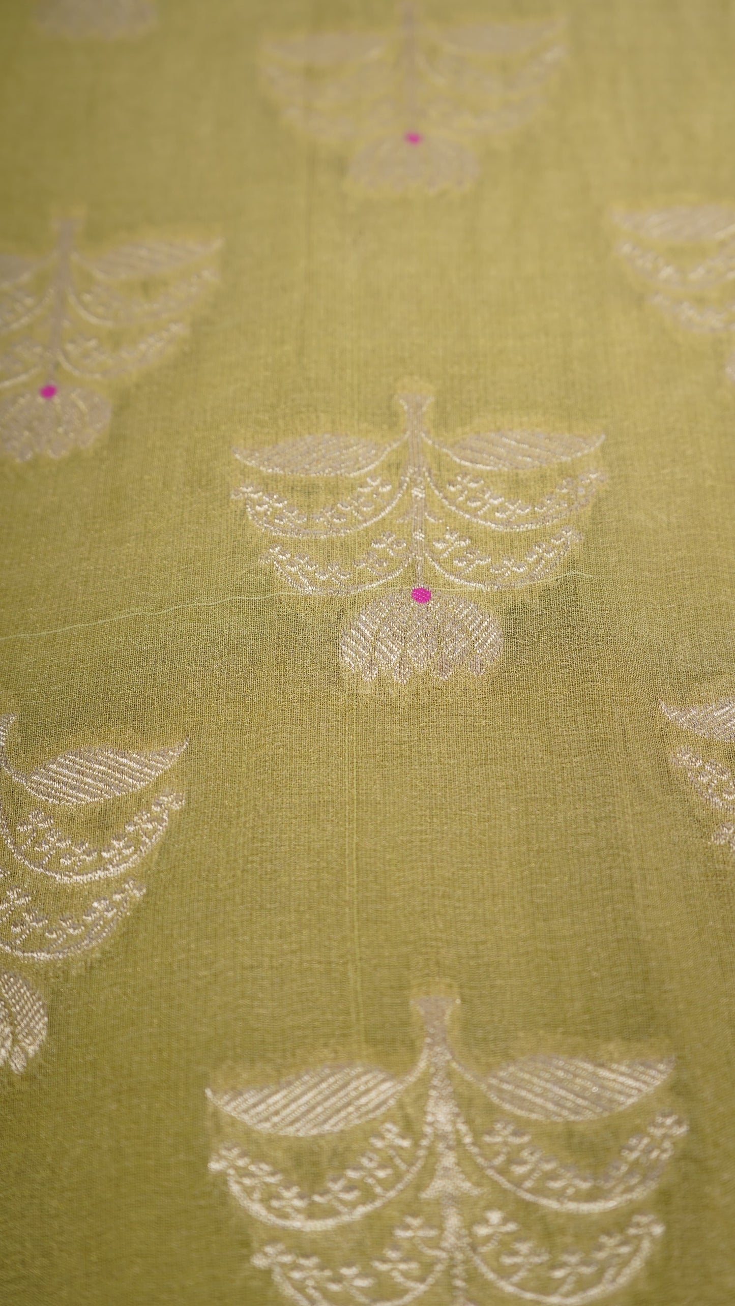 Pure Banarasi Handloom Tissue Georgette Saree