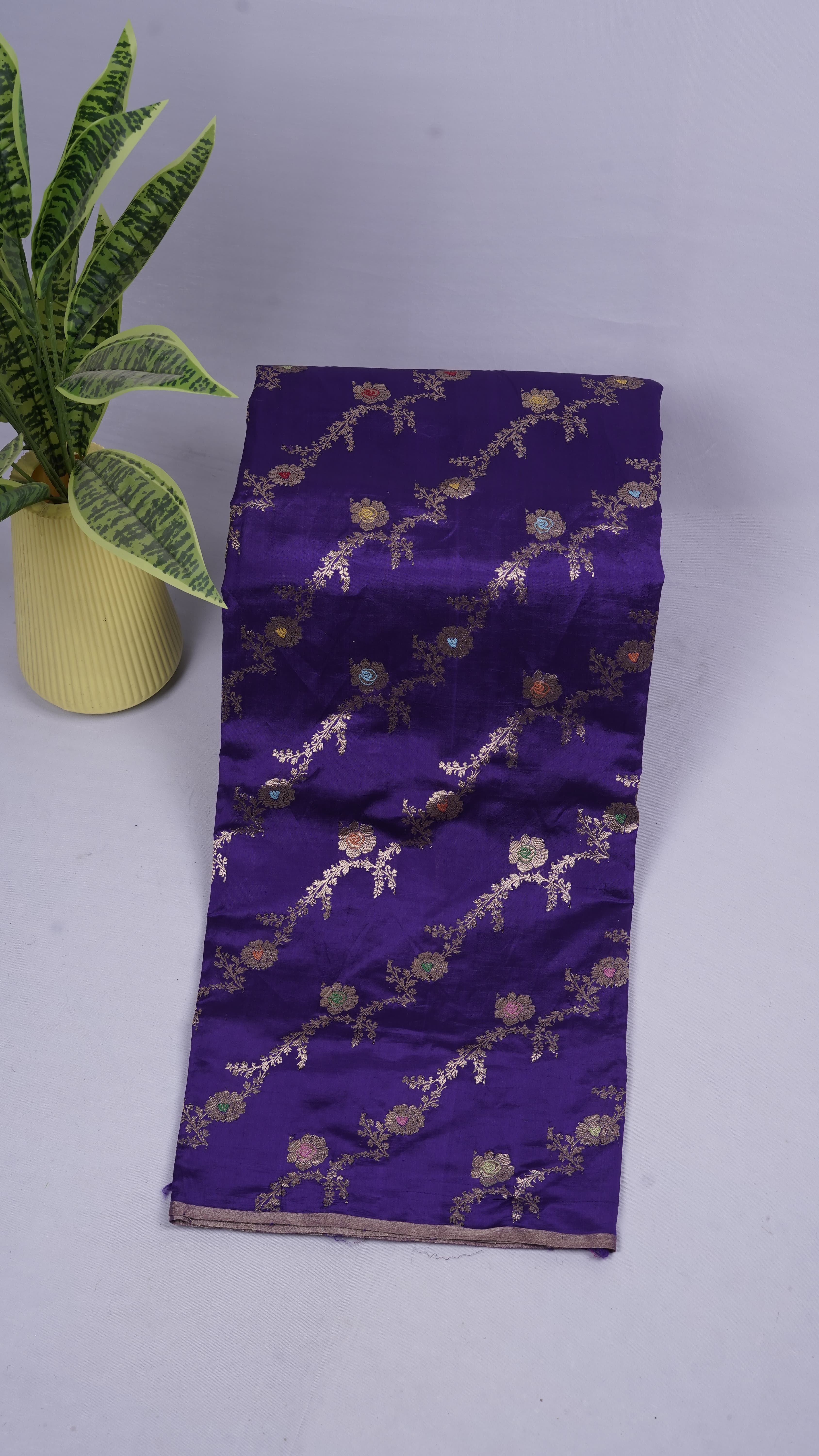 Pure Banarasi Handloom Katan Raw mango Saree