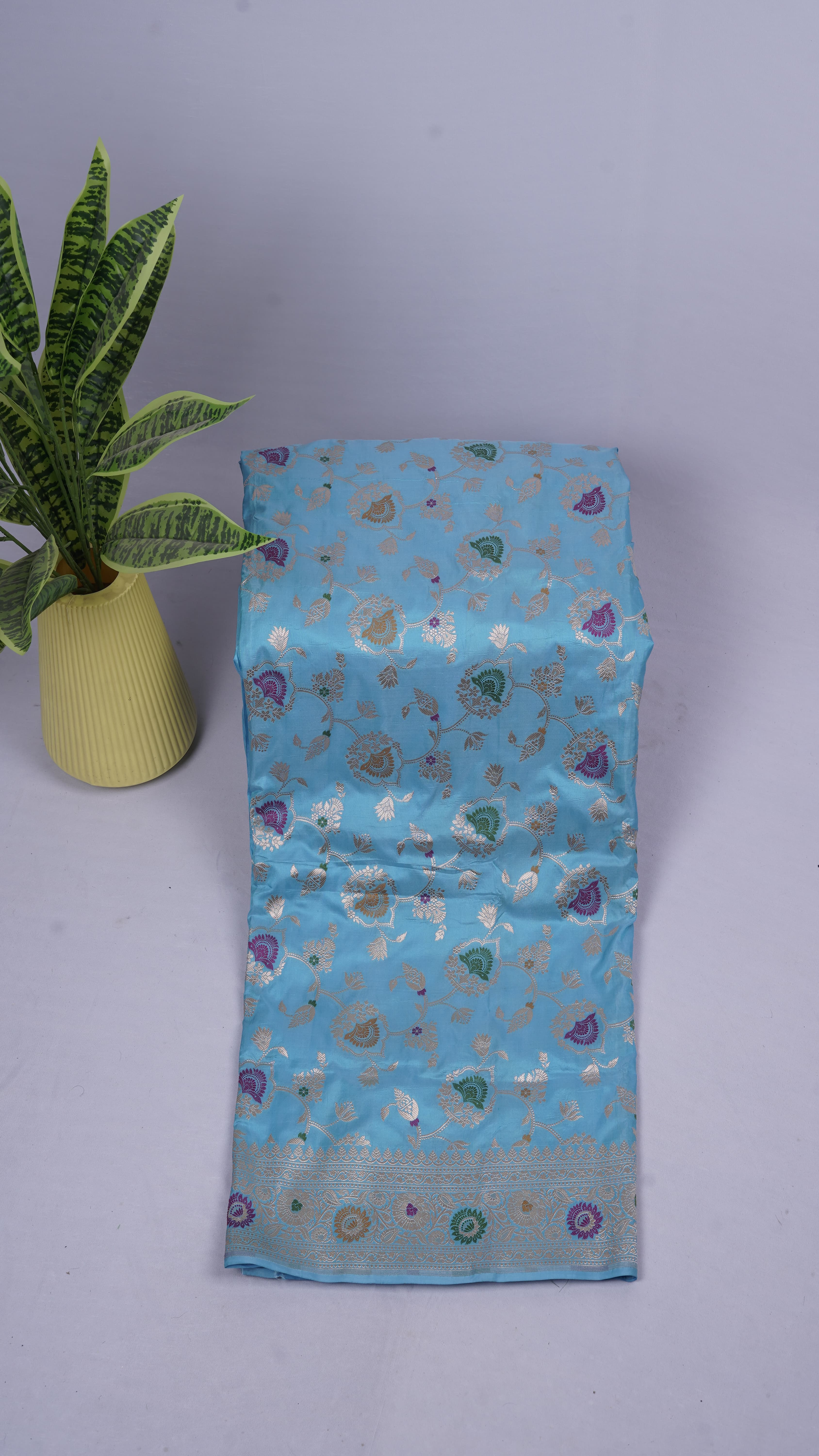 Pure Banarasi Handloom Katan Jamdani Saree