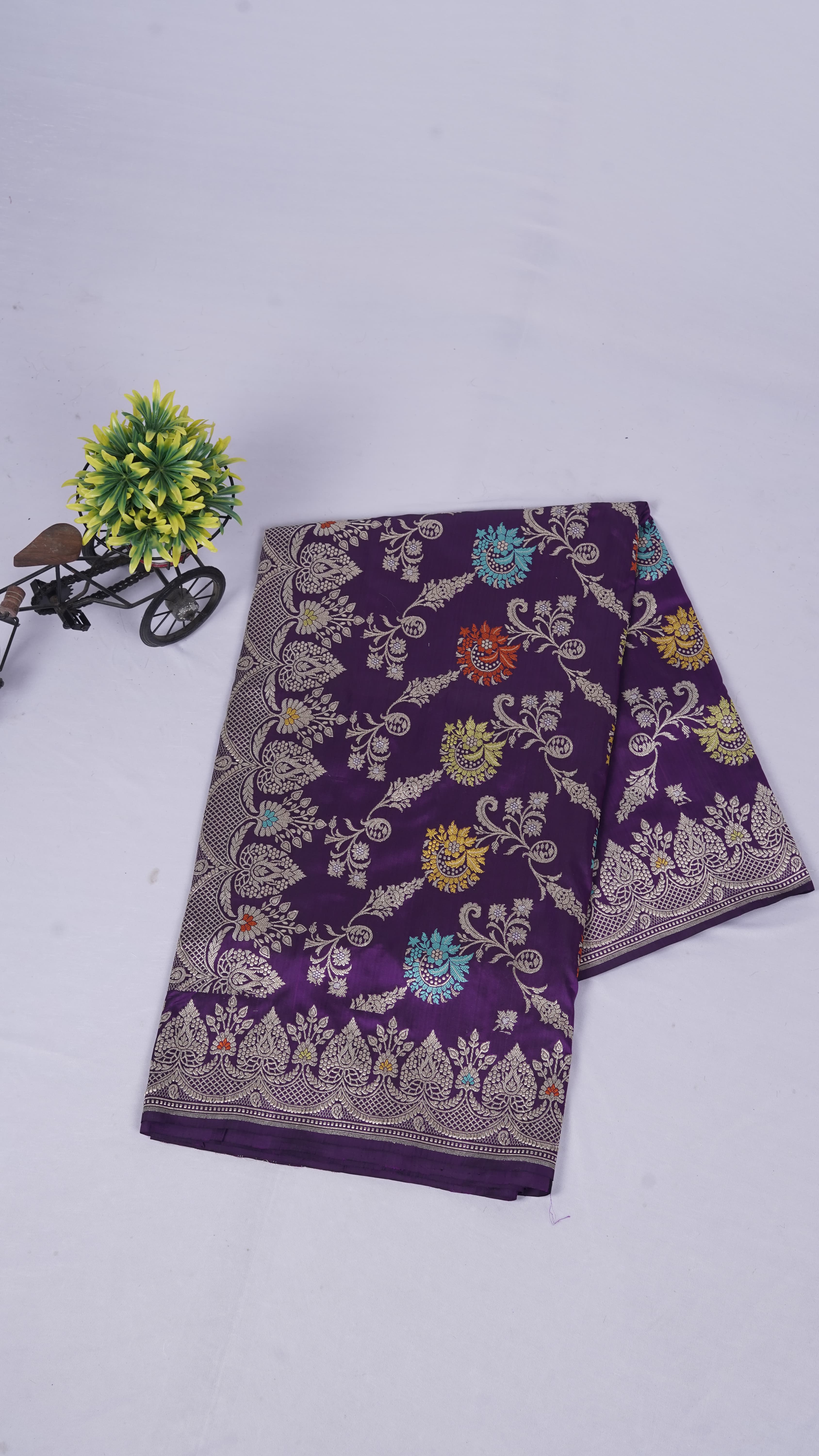 Pure Banarasi Handloom Katan Meenakari Jangla Saree