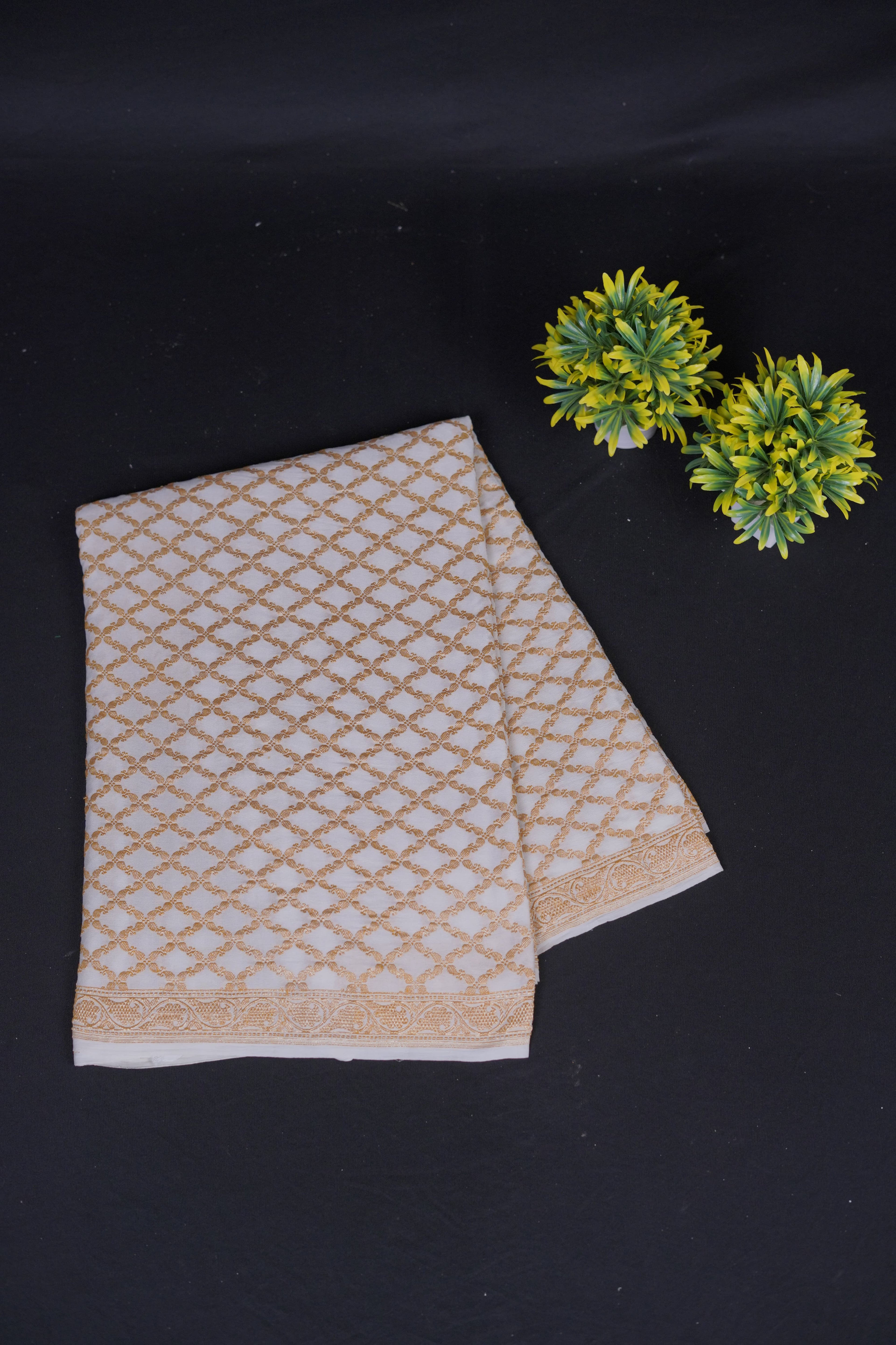 Pure Banarasi Handloom Khaddi Georgette Real Zari Kadhuwa Jungla Saree