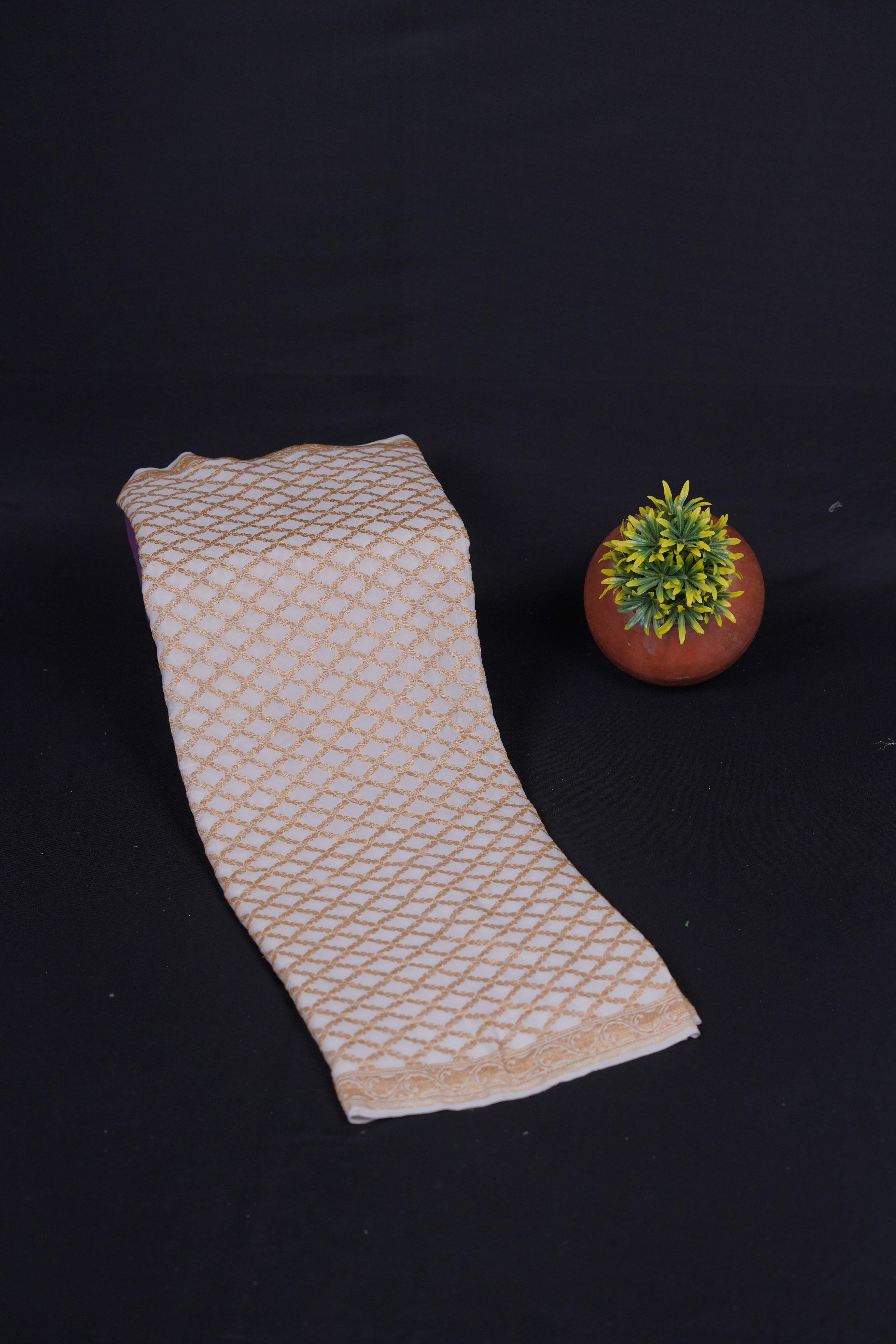 Pure Banarasi Handloom Khaddi Georgette Real Zari Kadhuwa Jungla Saree