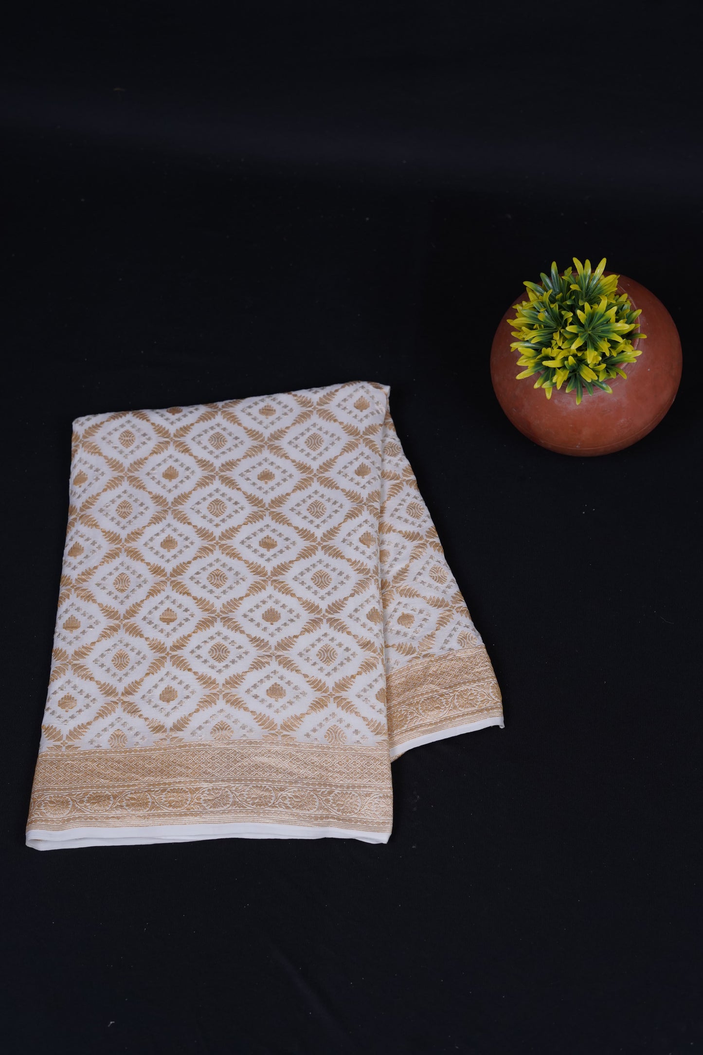 Pure Banarasi Handloom Khaddi Georgette Real Zari Jungla Saree