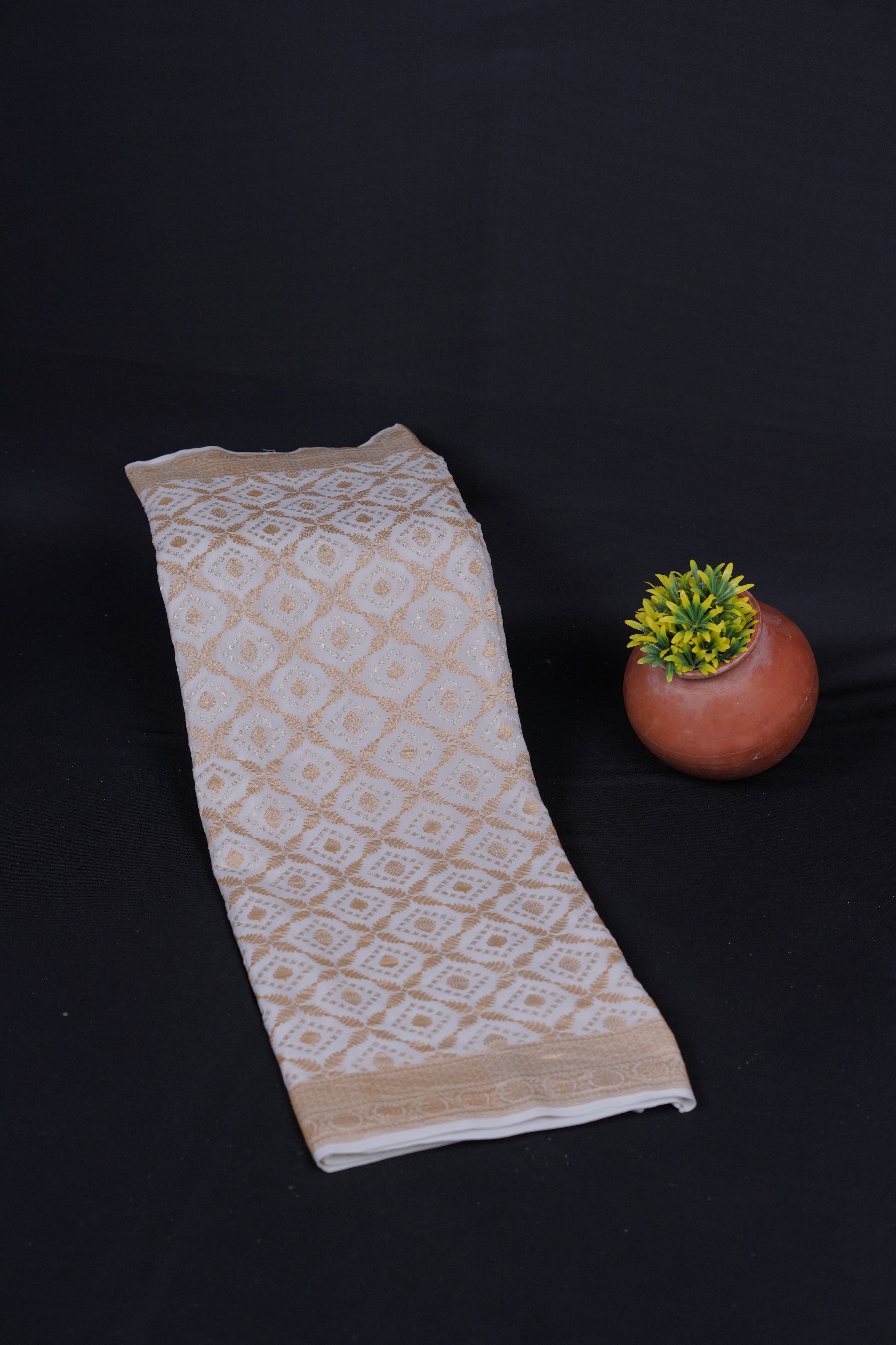 Pure Banarasi Handloom Khaddi Georgette Real Zari Jungla Saree