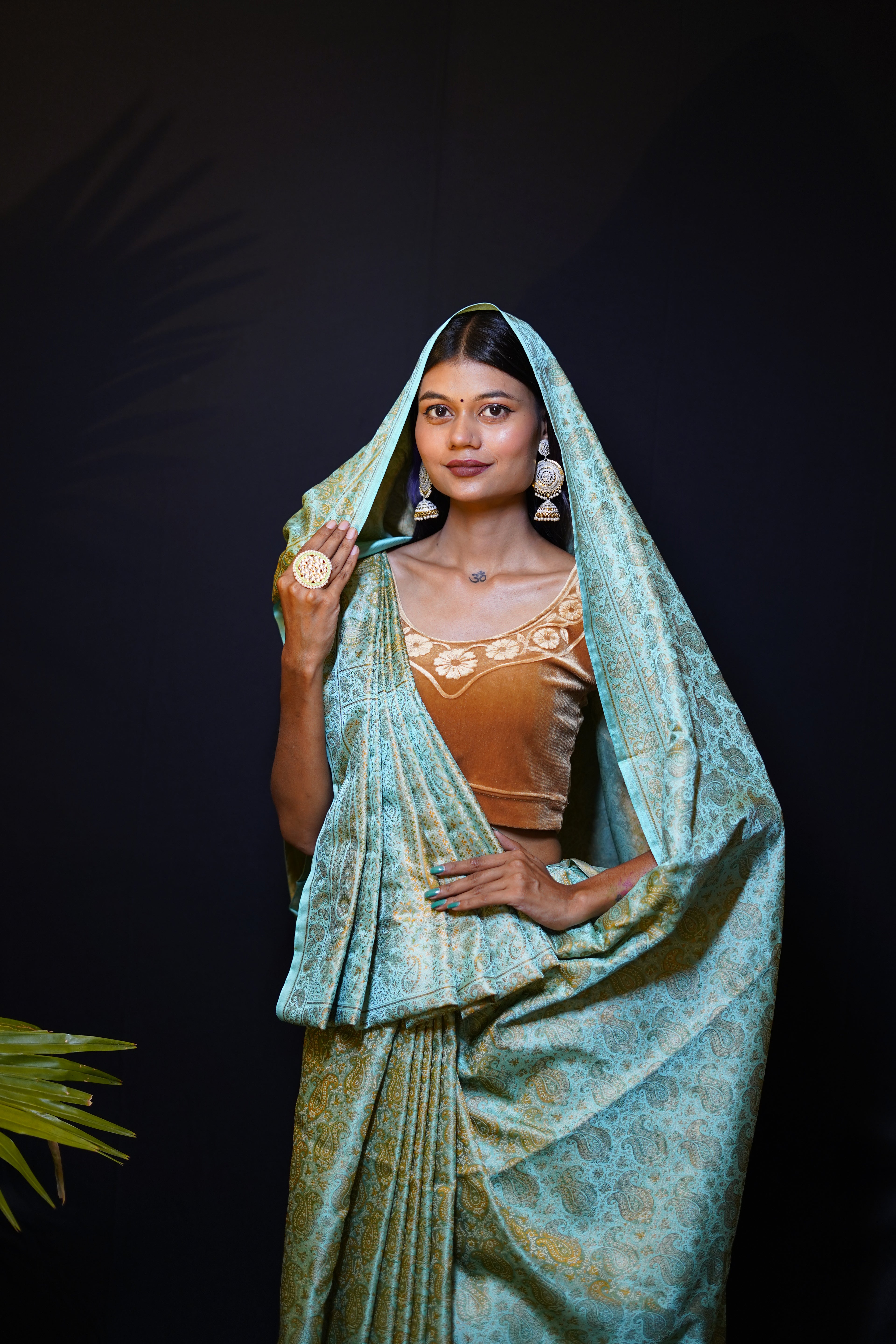 Pure Banarasi Handloom Katan Jamawar Saree