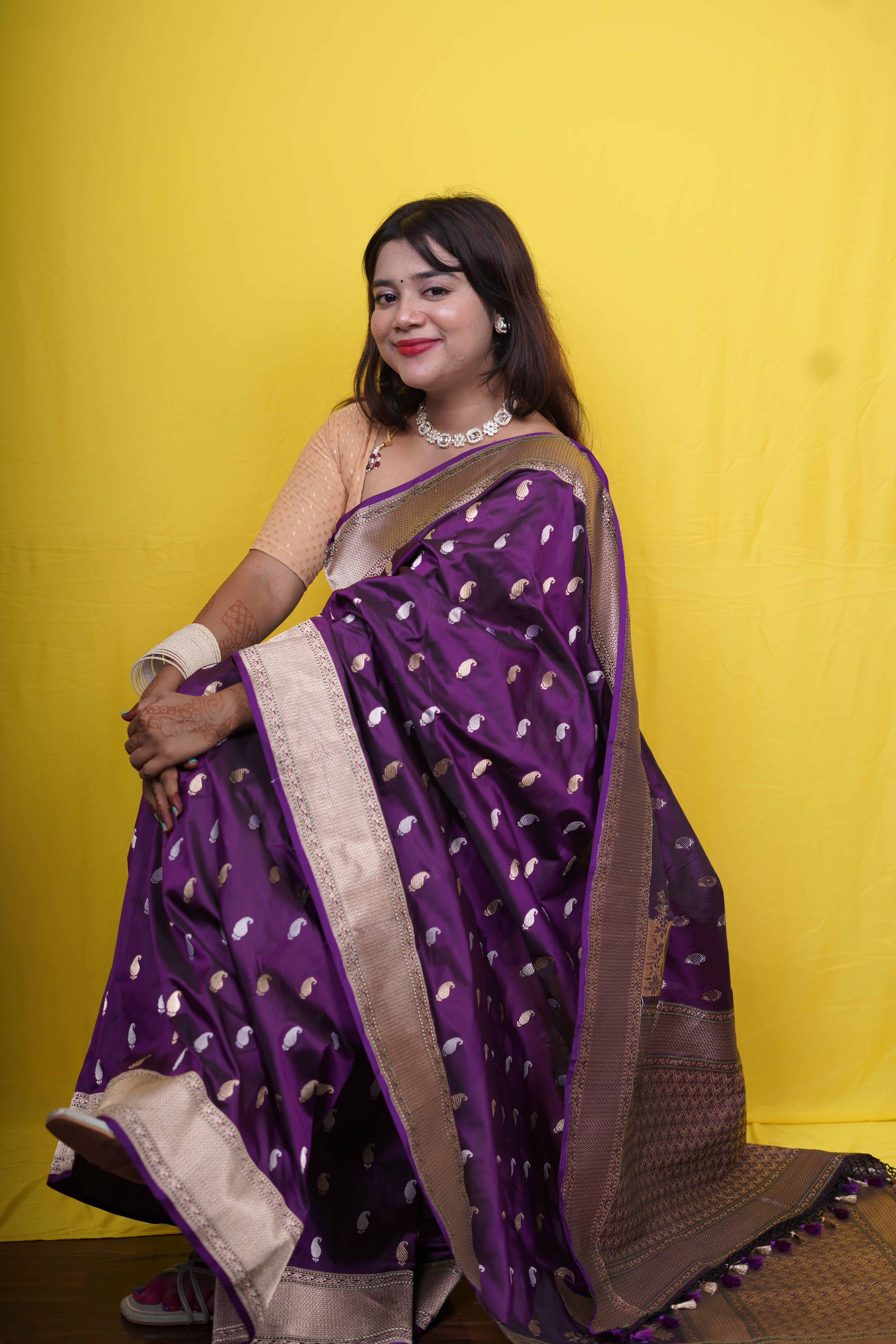 Pure Banarasi Handloom Katan Rupa Sona Buti Saree