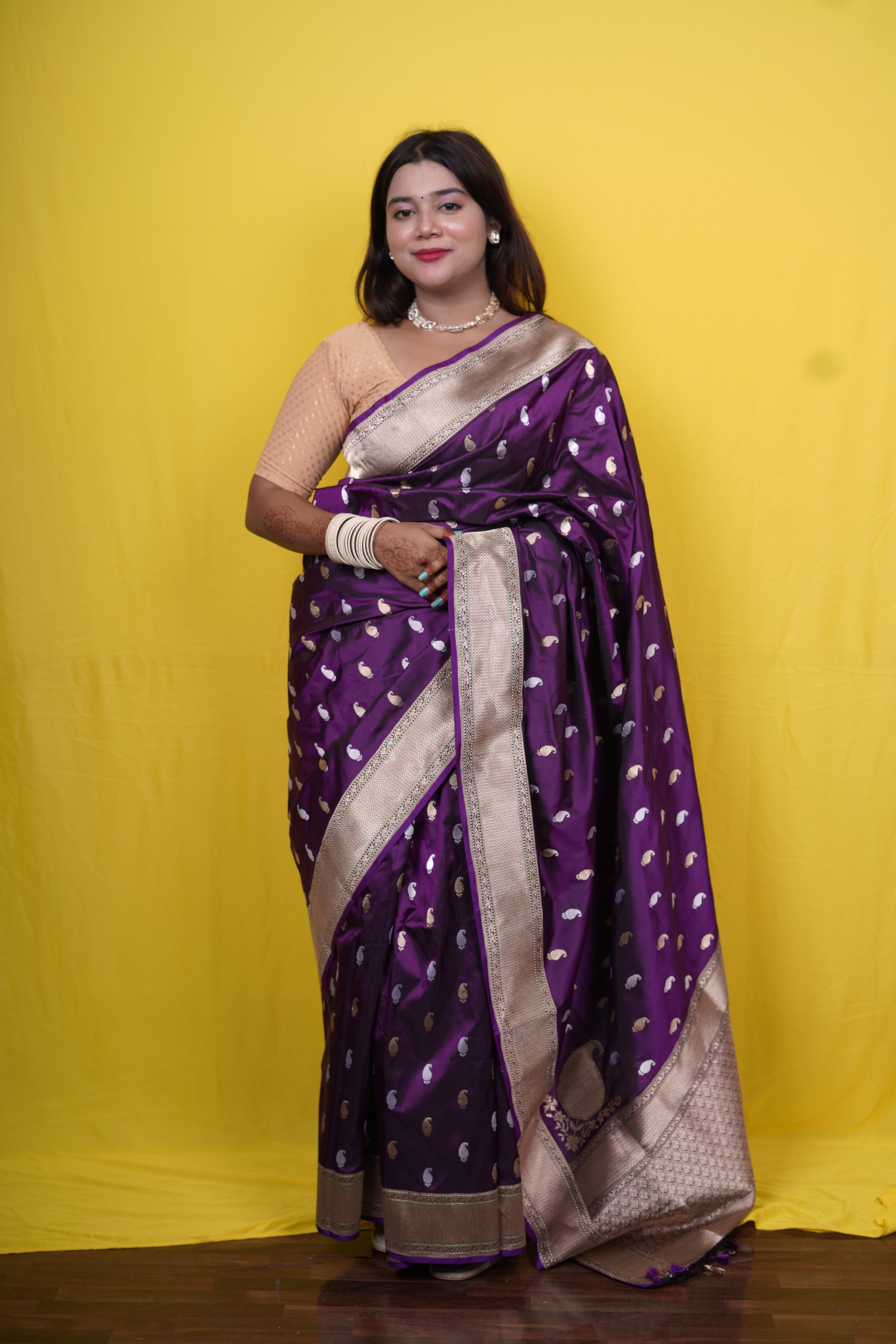 Pure Banarasi Handloom Katan Rupa Sona Buti Saree