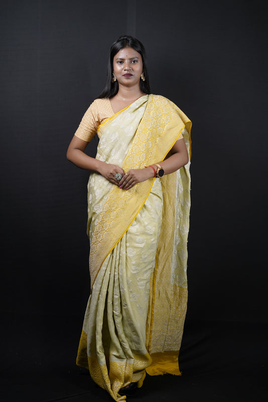 Pure Banarasi Handloom Crepe Georgette Saree