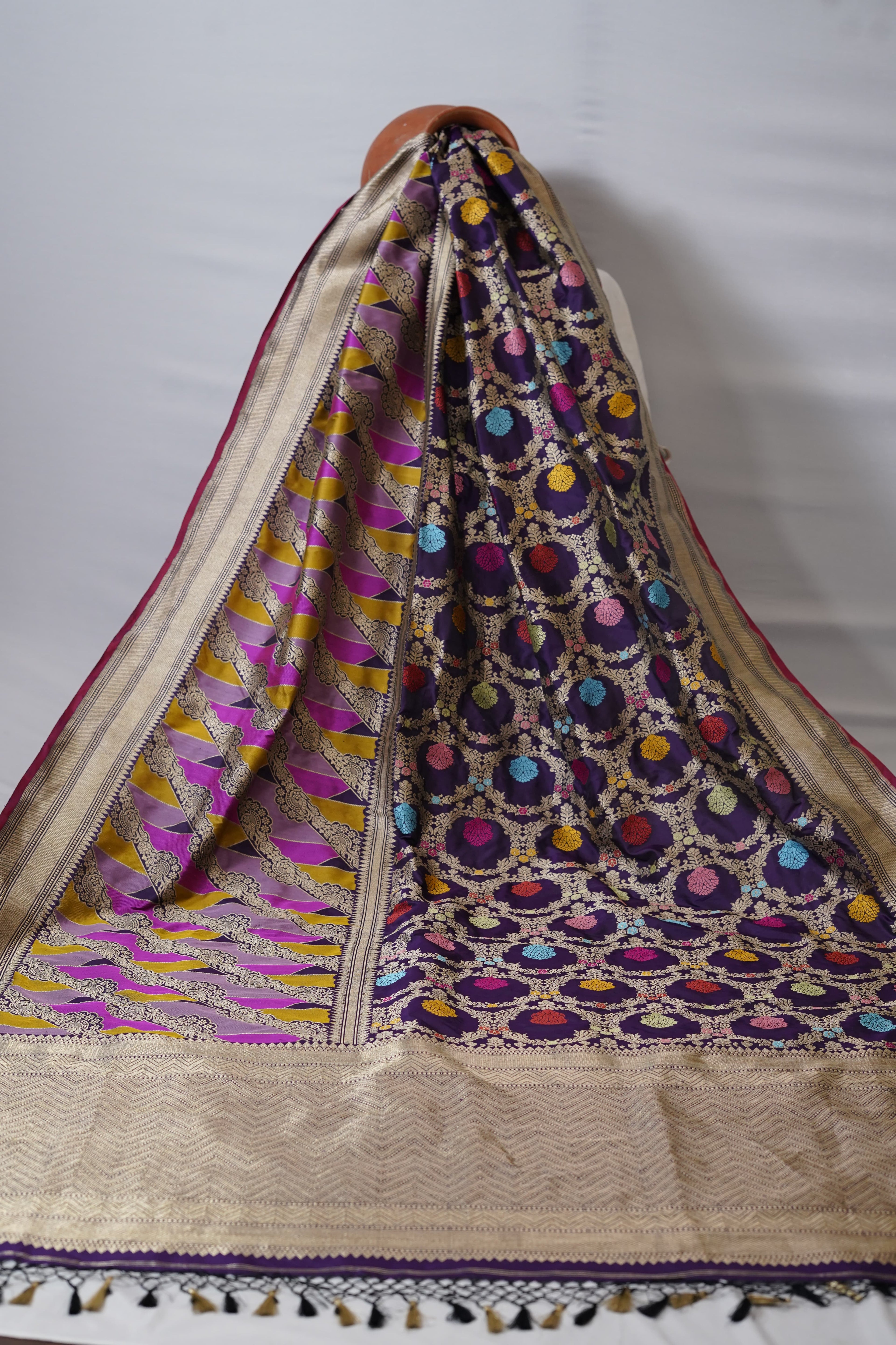 Pure Banarasi Handloom Katan Kadhwa Tilfi Jangla Saree