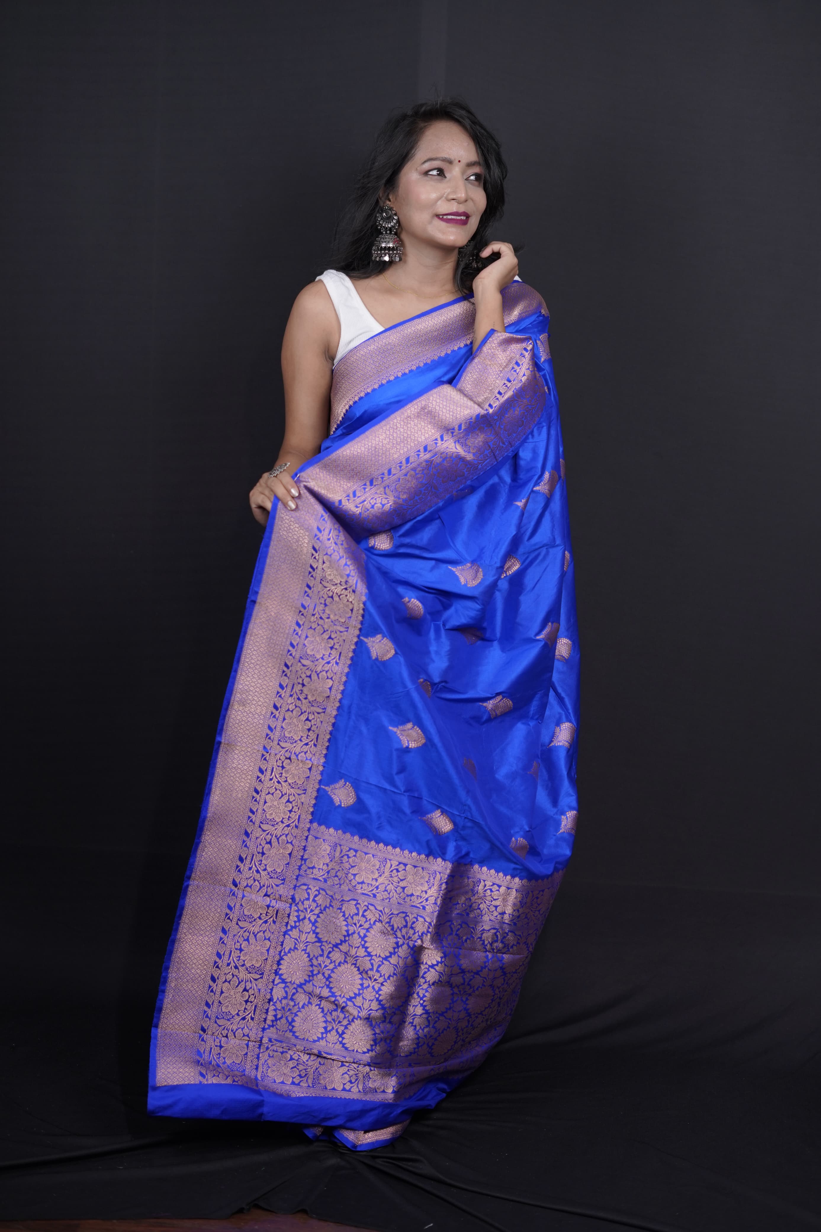 Pure Banarasi Handloom  Katan Boota Saree