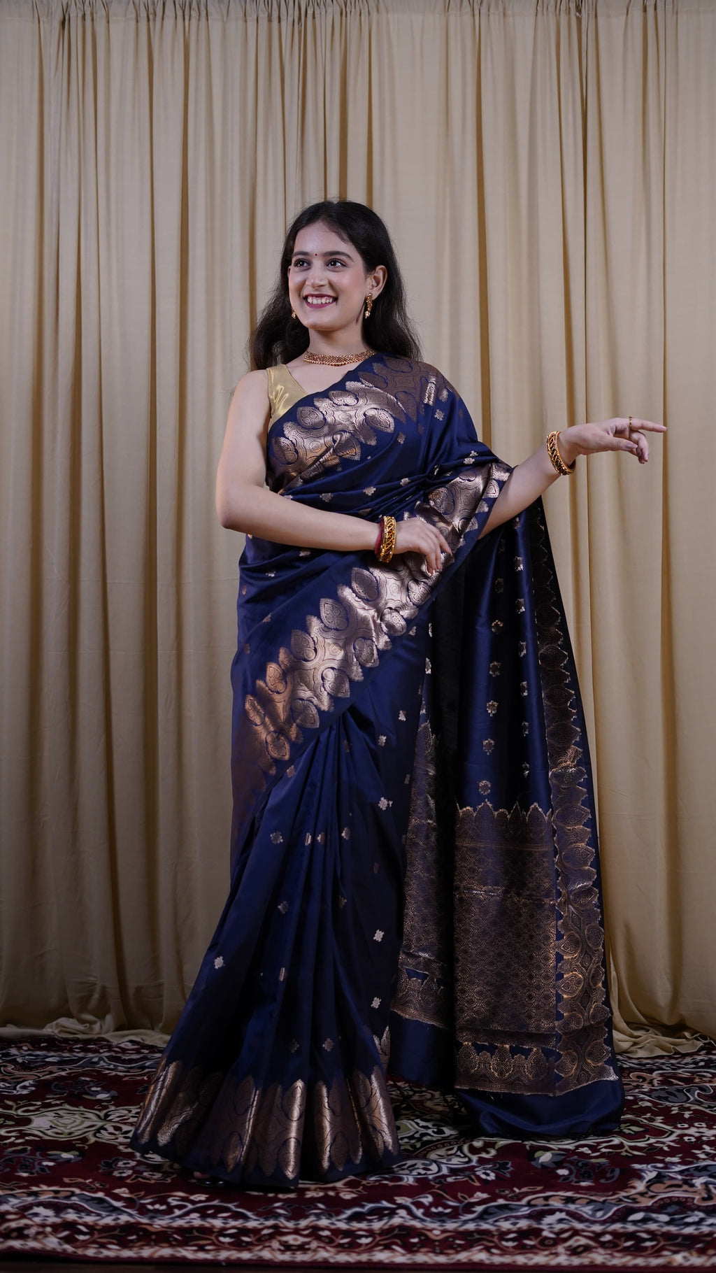Pure Banarasi Handloom Katan Boota Saree