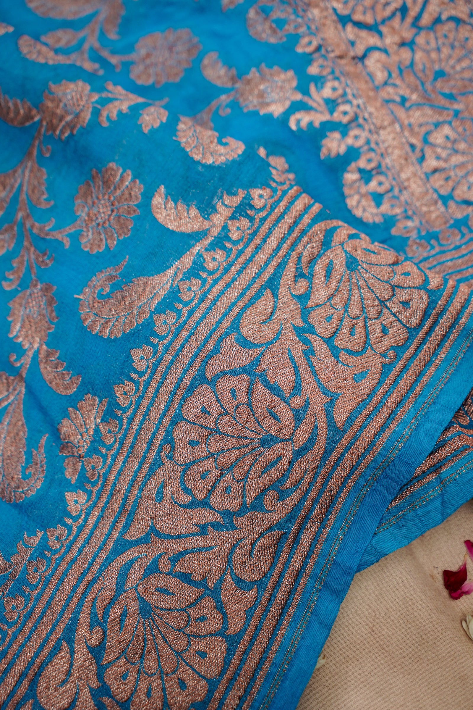 Pure Banarasi Handloom Khaddi Georgette Copper Jaal Saree