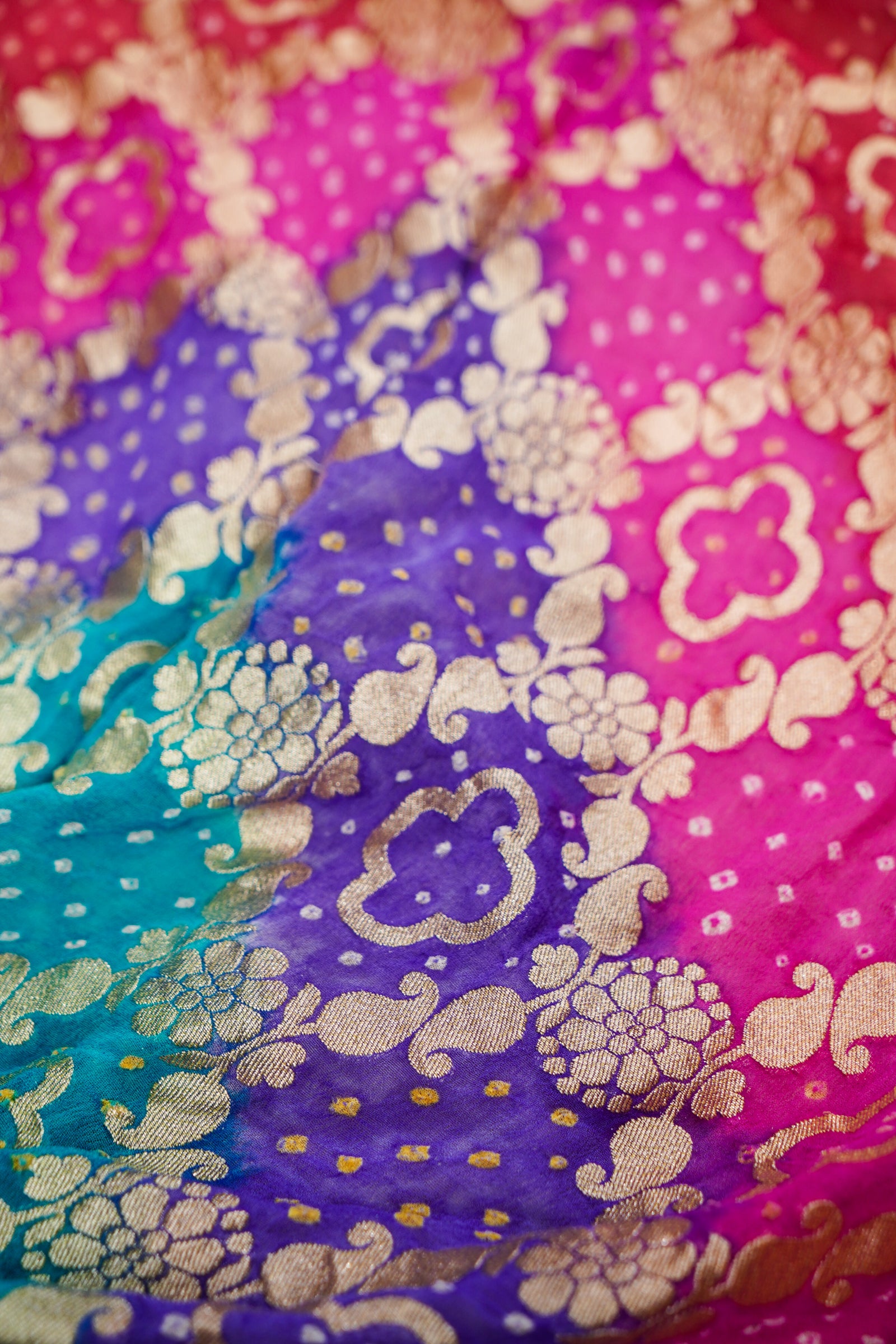 Pure Banarasi Handloom Khaddi Georgette Bandhani Sada Multi Saree