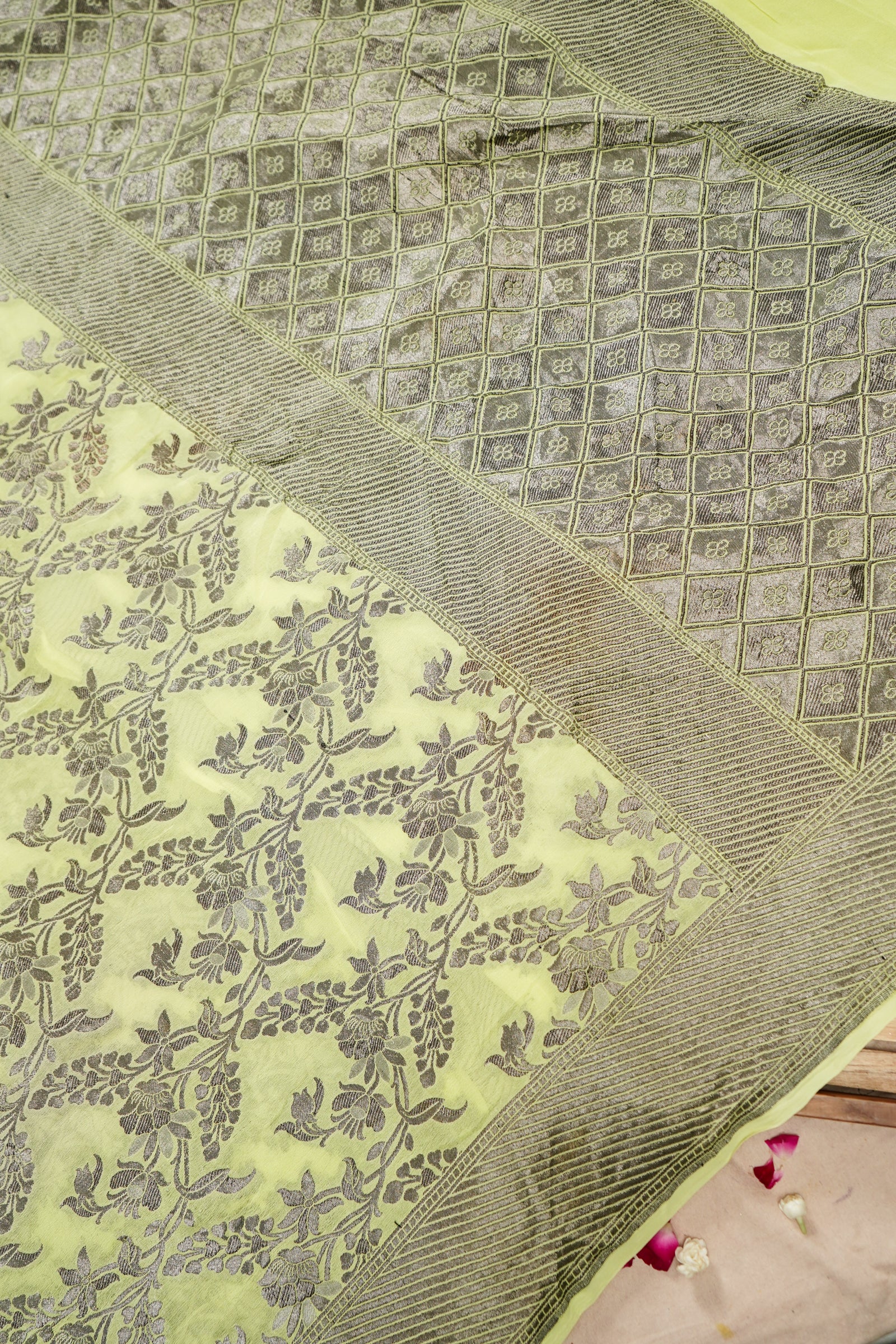 Pure Banarasi Handloom Khaddi Georgette Black Zari Jaal Saree