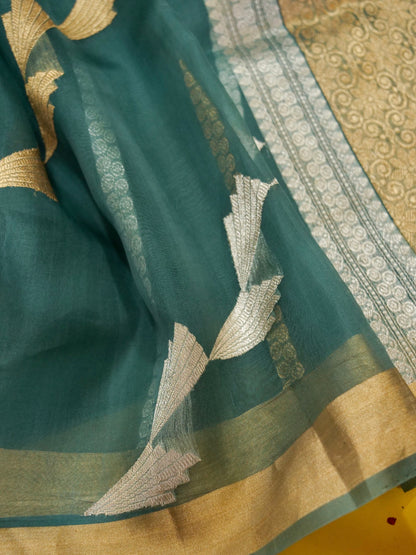 Pure Banarasi Powerloom Kora Silk Saree