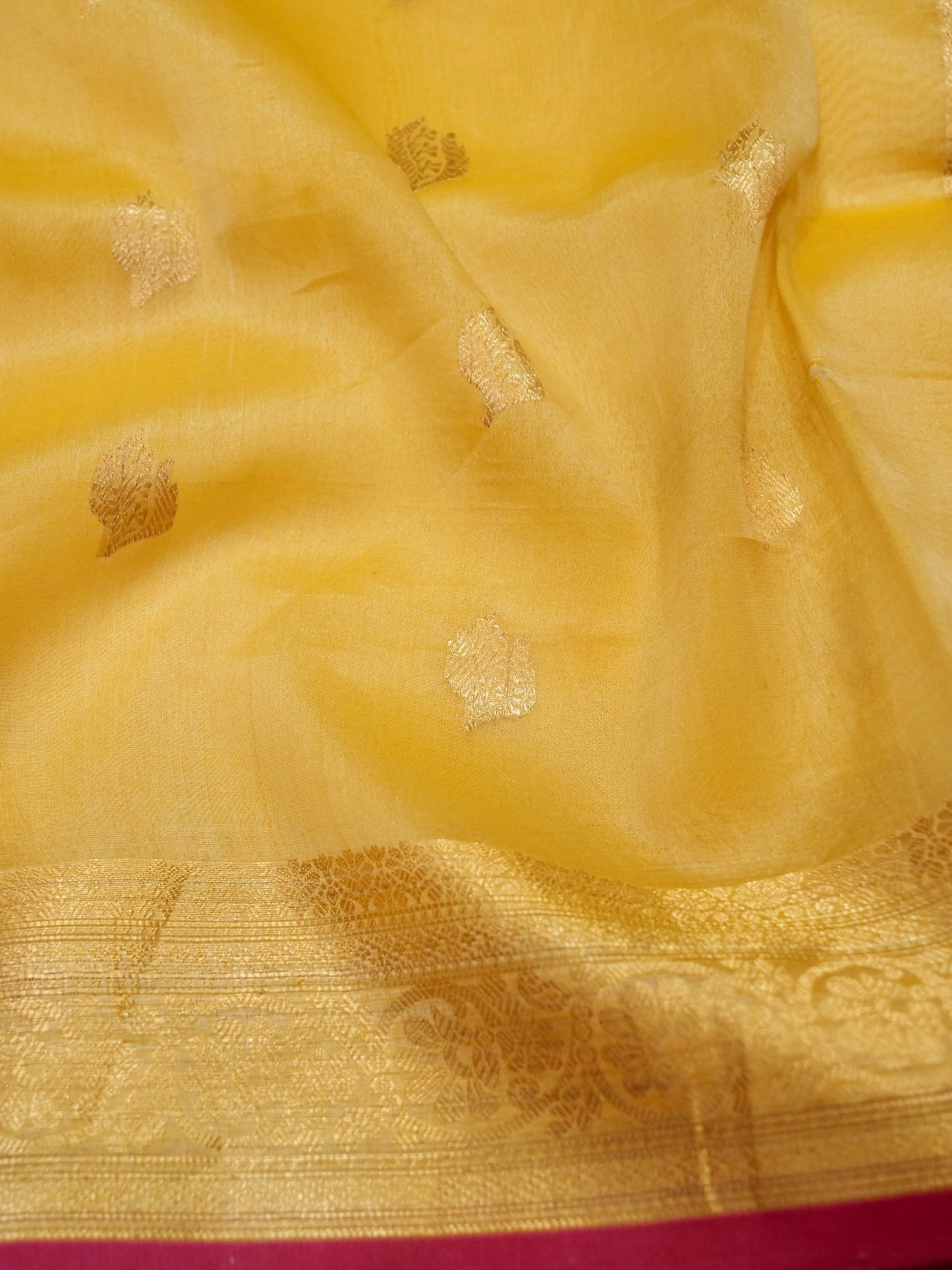 Pure Banarasi Handloom Kora Kadhwa Saree