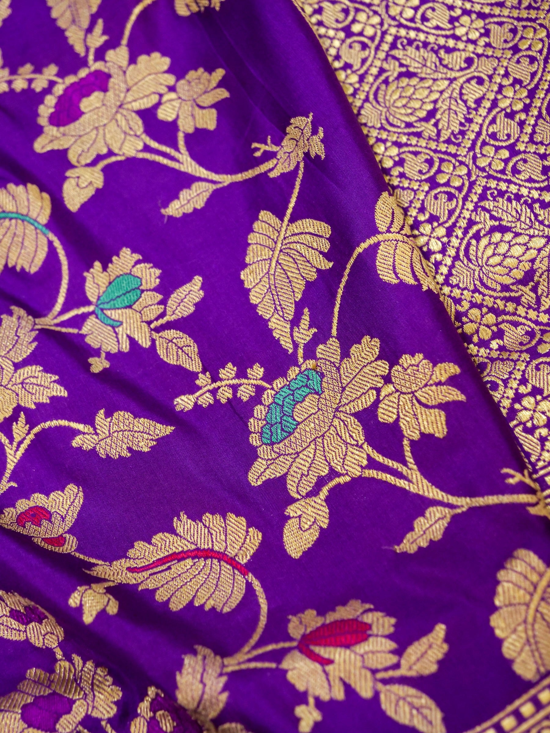 Pure Banarasi Handloom Jangla Mina Saree
