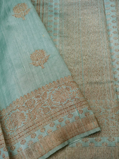 Pure Banarasi Handloom Matka Silk Kadhwa Boota Saree