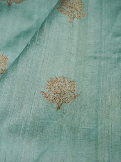 Pure Banarasi Handloom Matka Silk Kadhwa Boota Saree