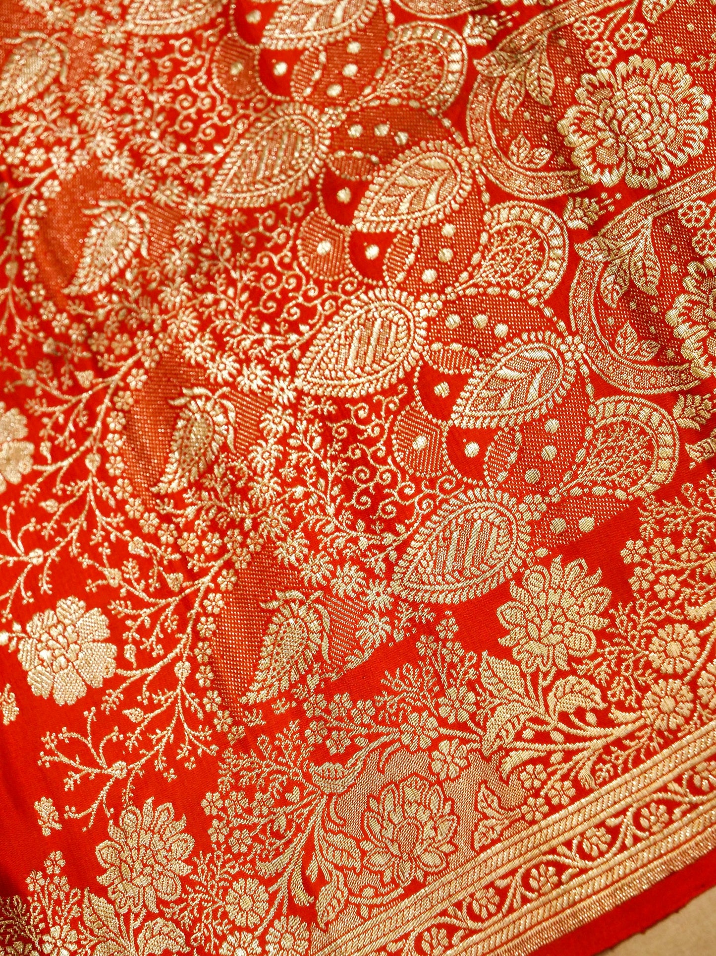 Pure Banarasi Handloom Satin Jangla Saree
