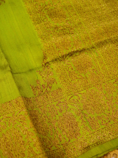 Pure Banarasi Handloom Matka Silk Kadhwa Saree