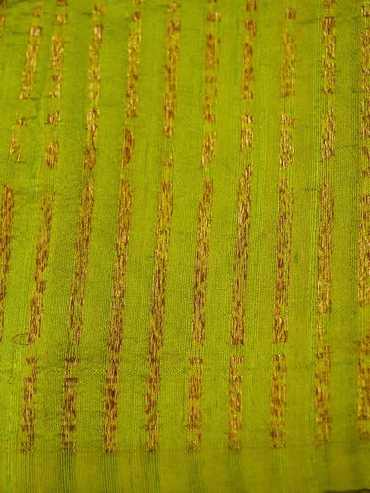 Pure Banarasi Handloom Matka Silk Kadhwa Saree