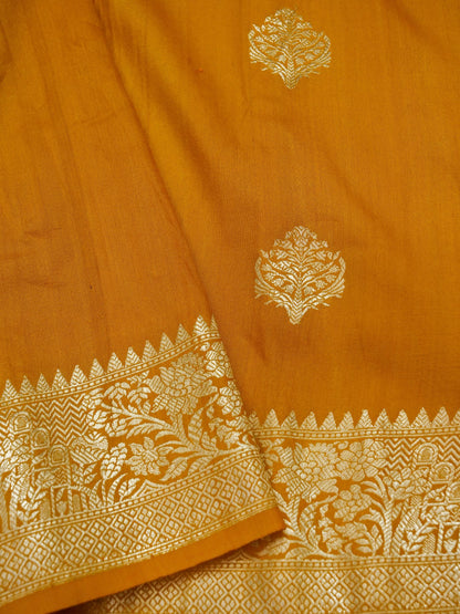 Pure Banarasi Handloom Georgette Desi Tussar Boota Saree