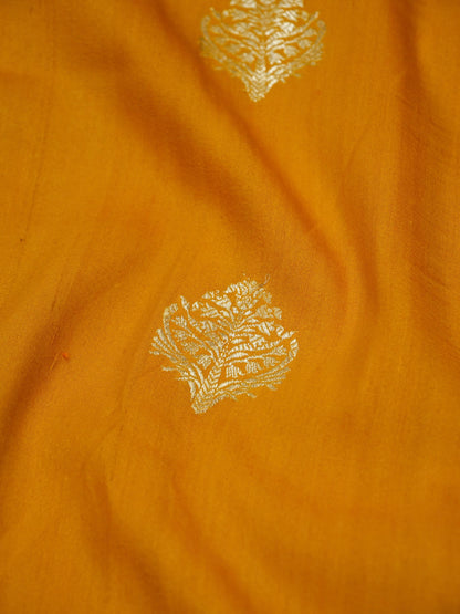 Pure Banarasi Handloom Georgette Desi Tussar Boota Saree
