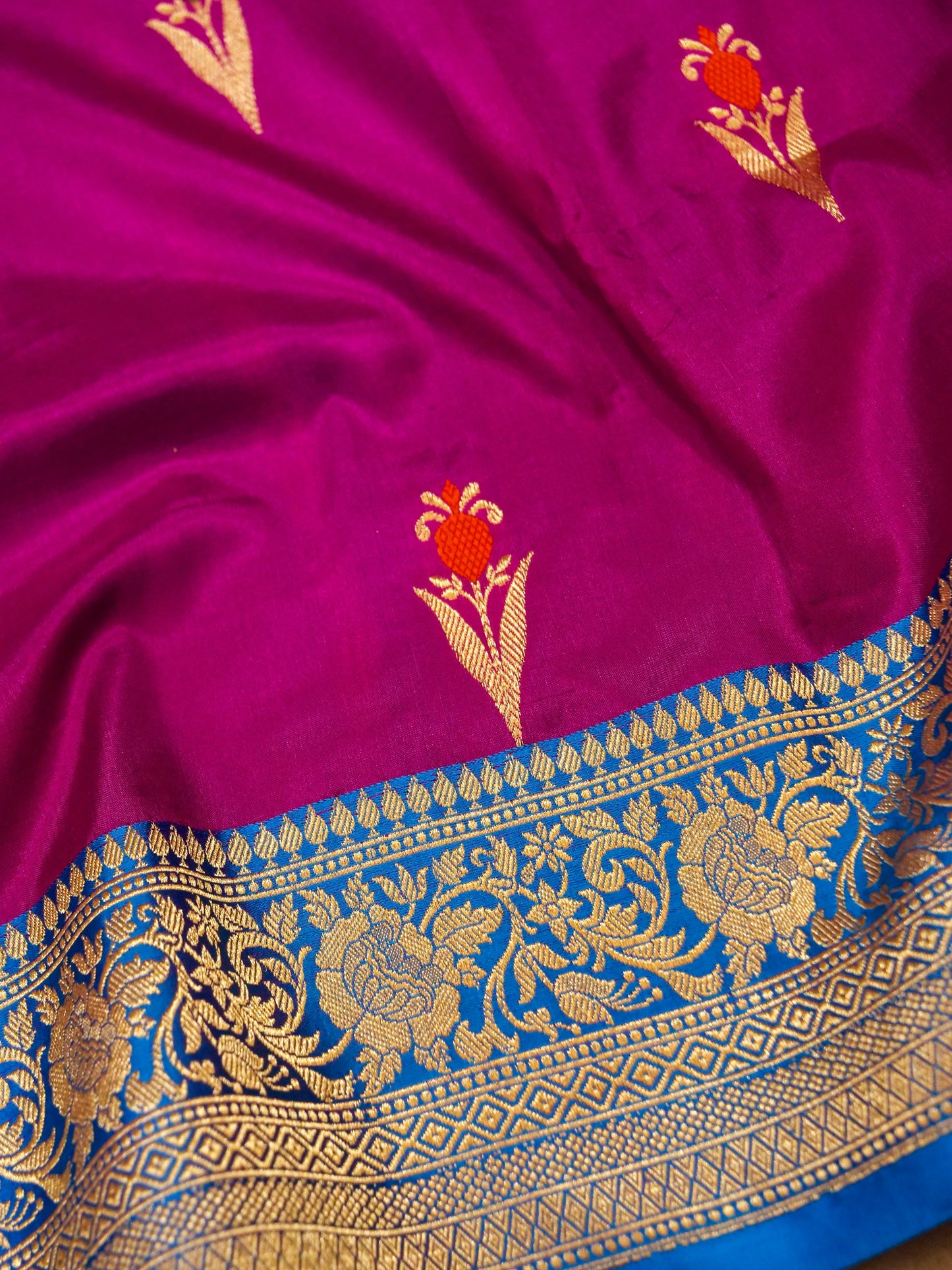 Pure Banarasi Handloom Katan Mina Boota Saree