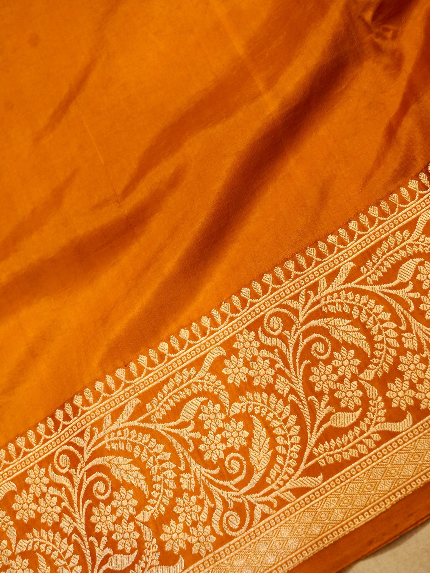 Pure Banarasi Handloom Katan Valkalam Saree