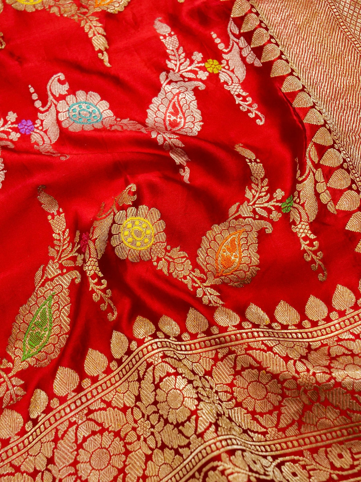 Pure Banarasi Handloom Mashru Kadhwa Saree