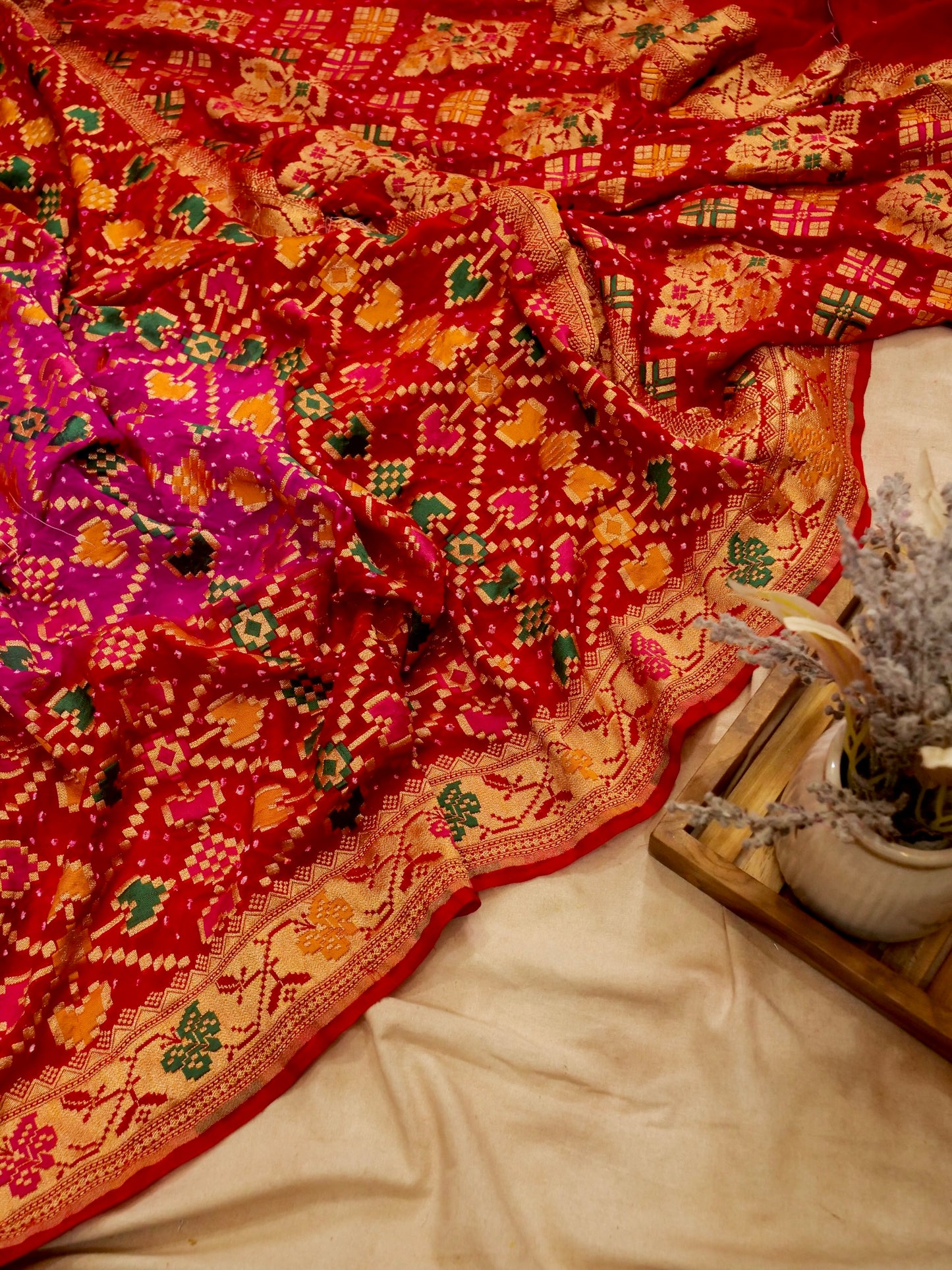 Pure Banarasi Handloom Khaddi Georgette Bandhani Mina Saree
