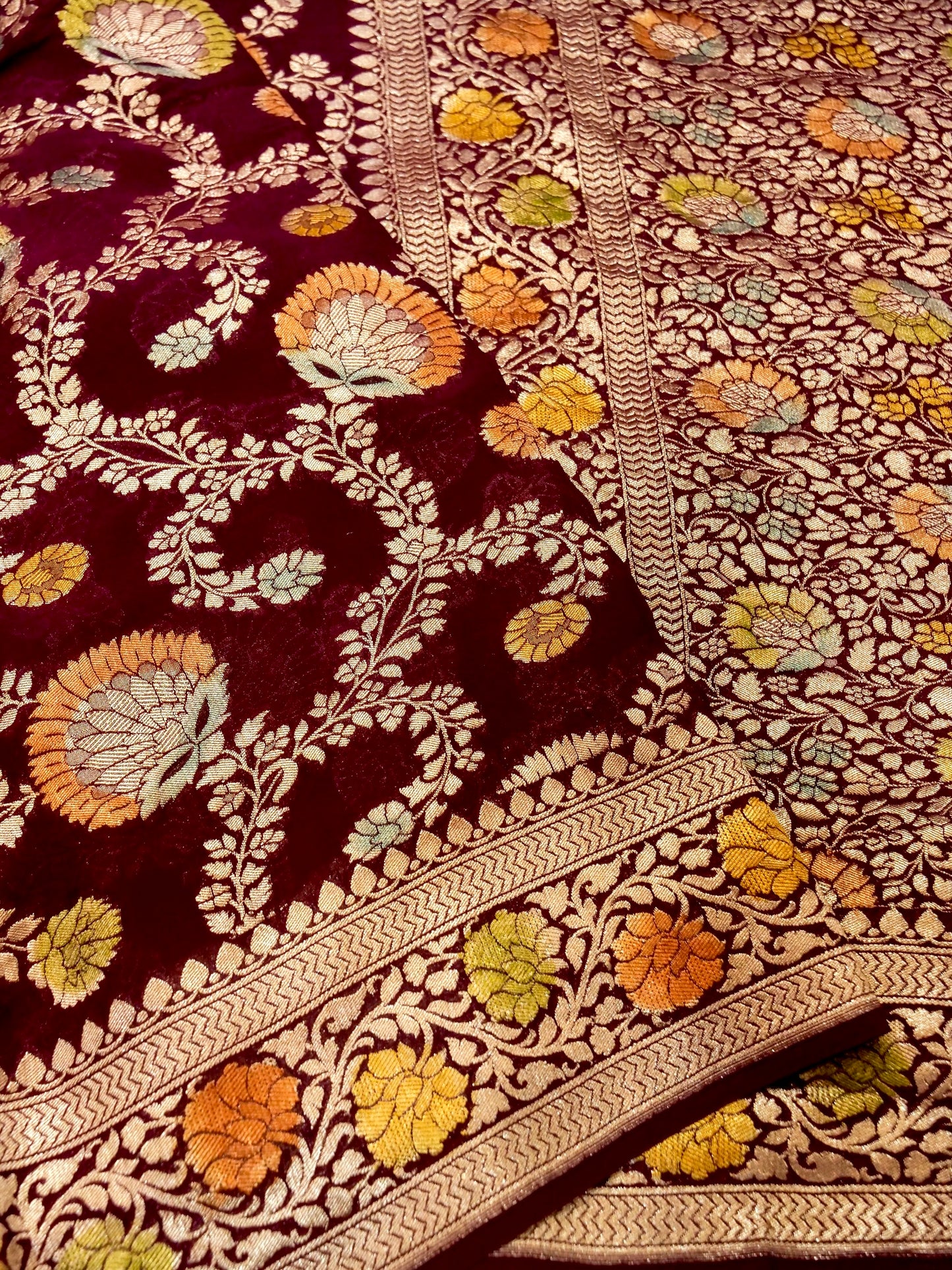 Pure Banarasi Handloom Khaddi Georgette Platinum Refling Saree